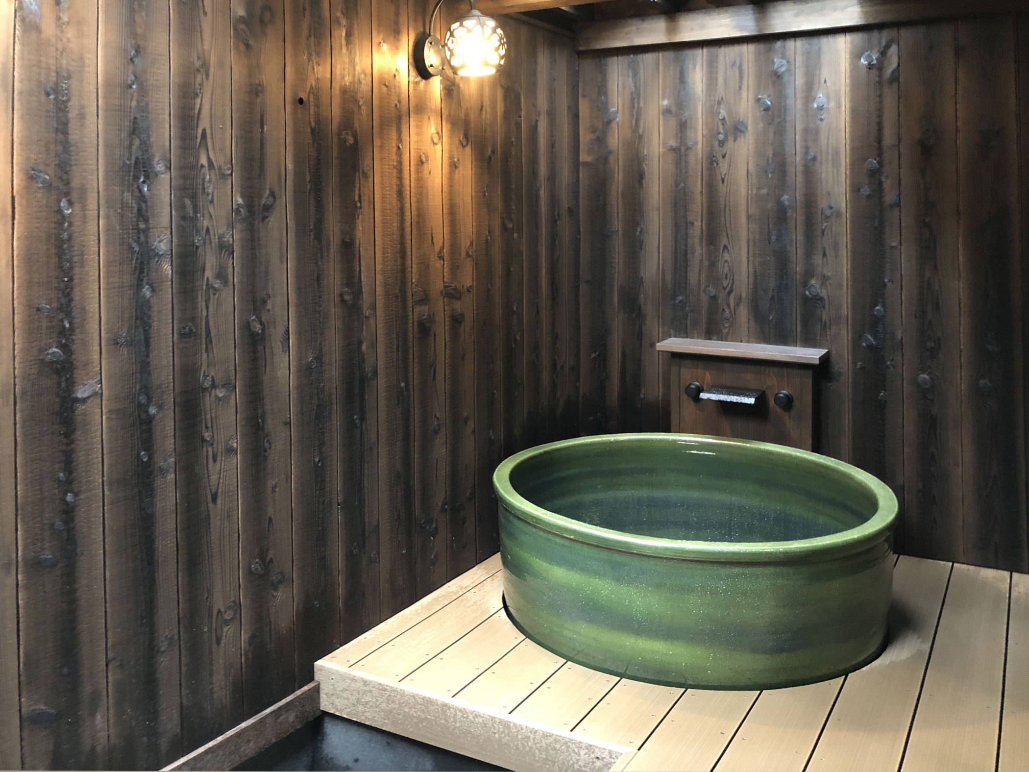 【わんちゃん2匹と共に京町家でのんびり】一棟貸切，宿泊税等が全て込みの割引プラン，2泊以上から限定