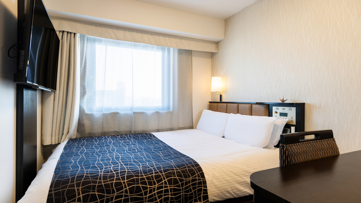 ダブルルーム（定員1-2名）/11㎡/ベッド幅140㎝