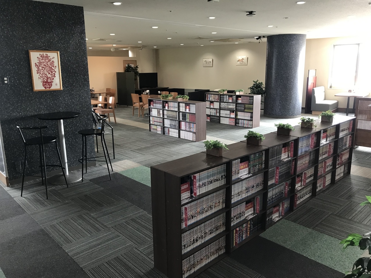 【朝食付】DHCアメニティの特典付♪無料ドリンクバー＆4000冊超の漫画で快適な宿泊を♪