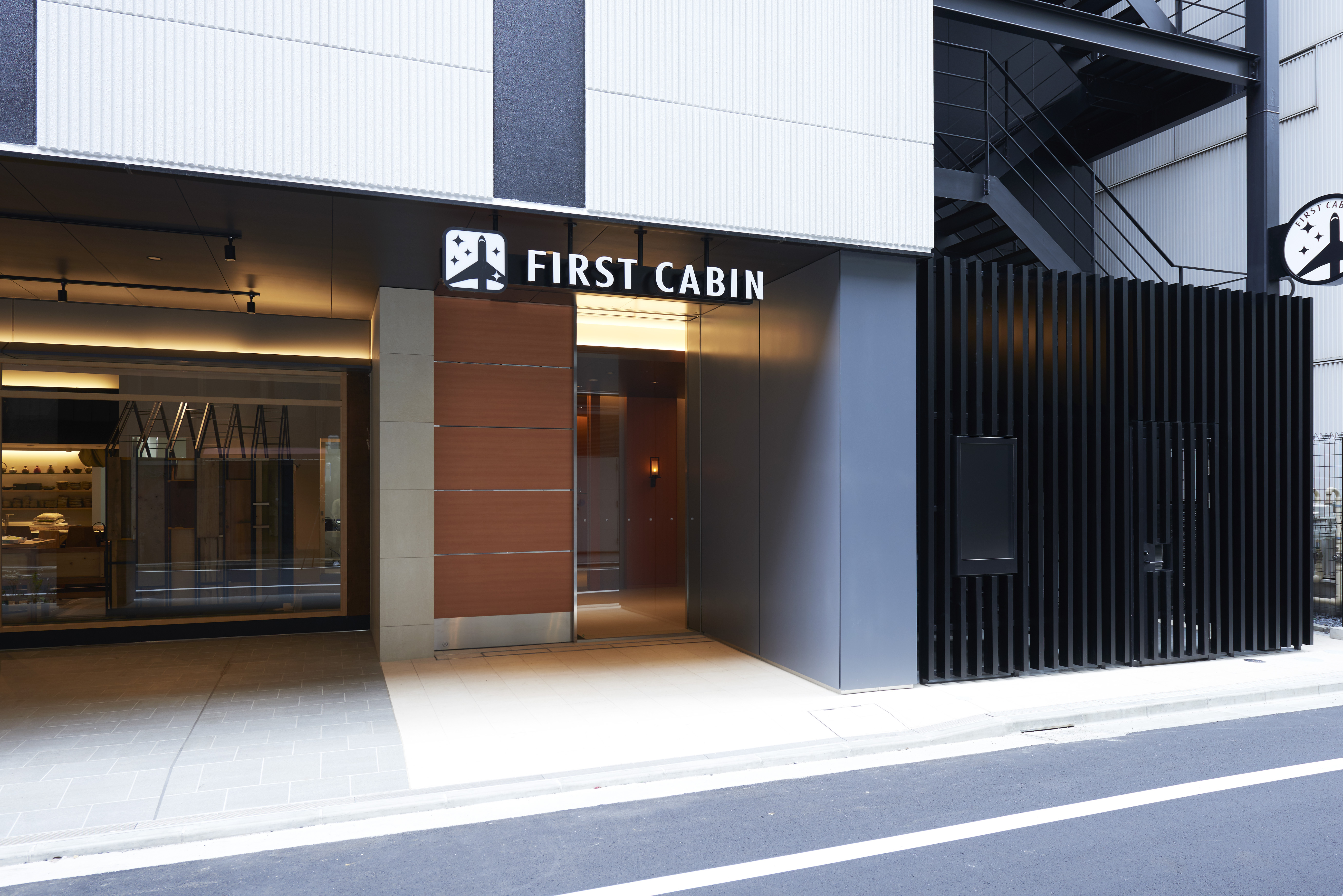 ファーストキャビン first cabin 京橋 宿泊予約 楽天トラベル