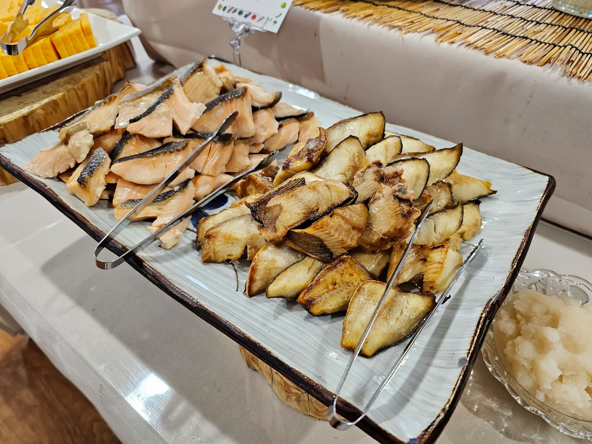 朝食バイキング