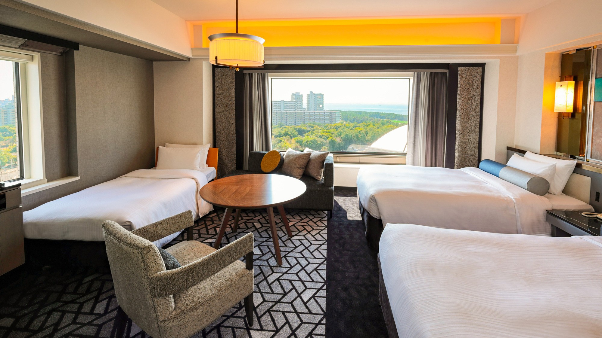 スーペリアコーナートリプル　51平米