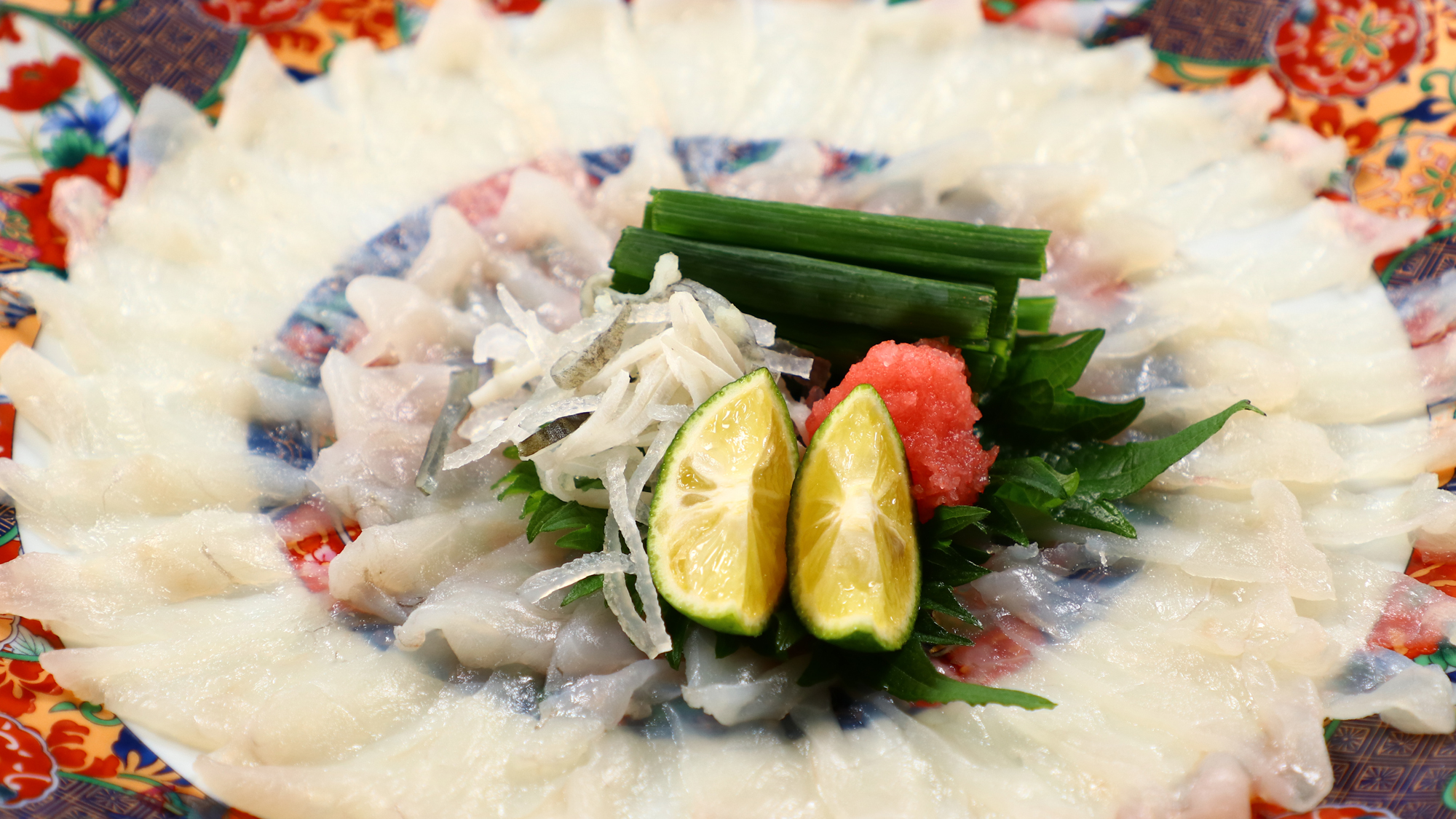【ふぐ料理の一品】ふぐ刺し