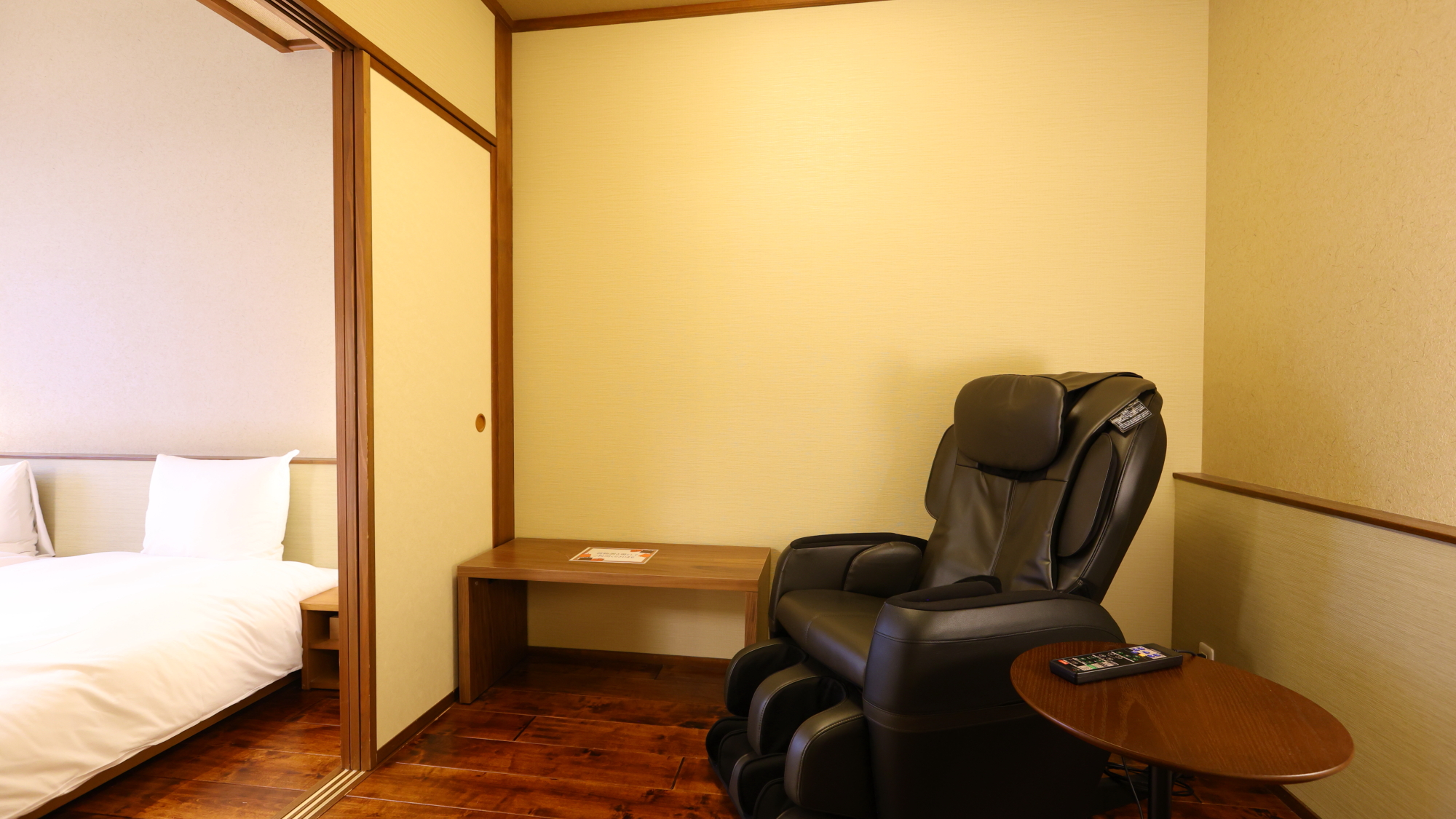 ★New部屋タイプ【檜内風呂/マッサージチェア付】和洋室36㎡