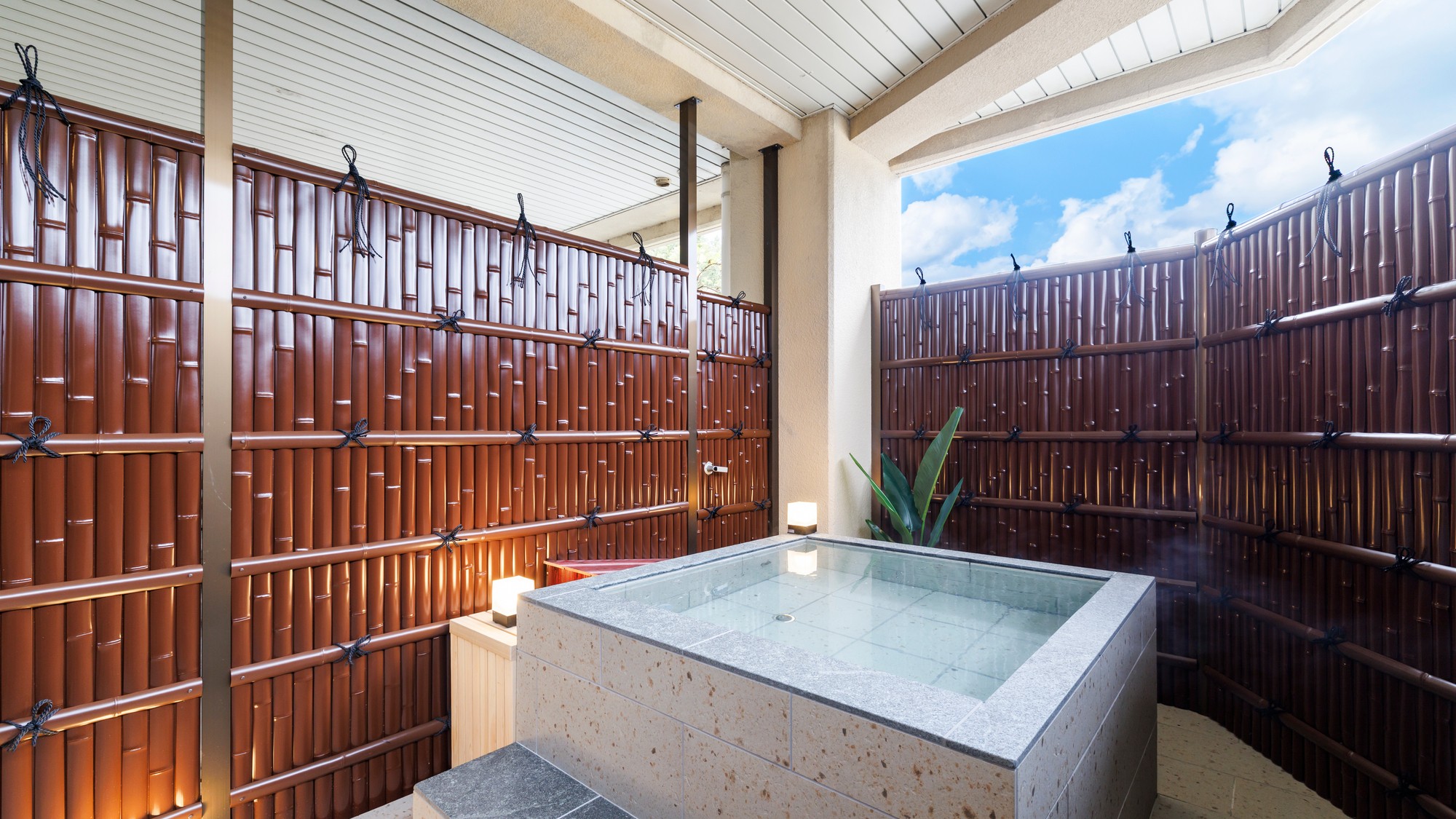 福井の天然素材特別客室「あさくら」【露天風呂・ベッド付客室】