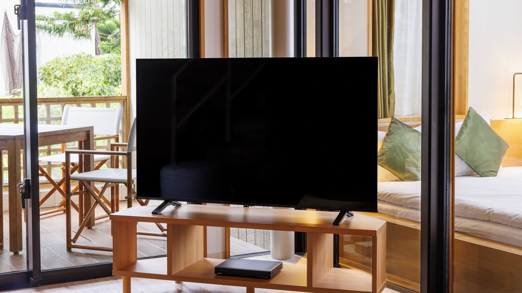 【客室備品】大きいサイズのスマートテレビを完備しております