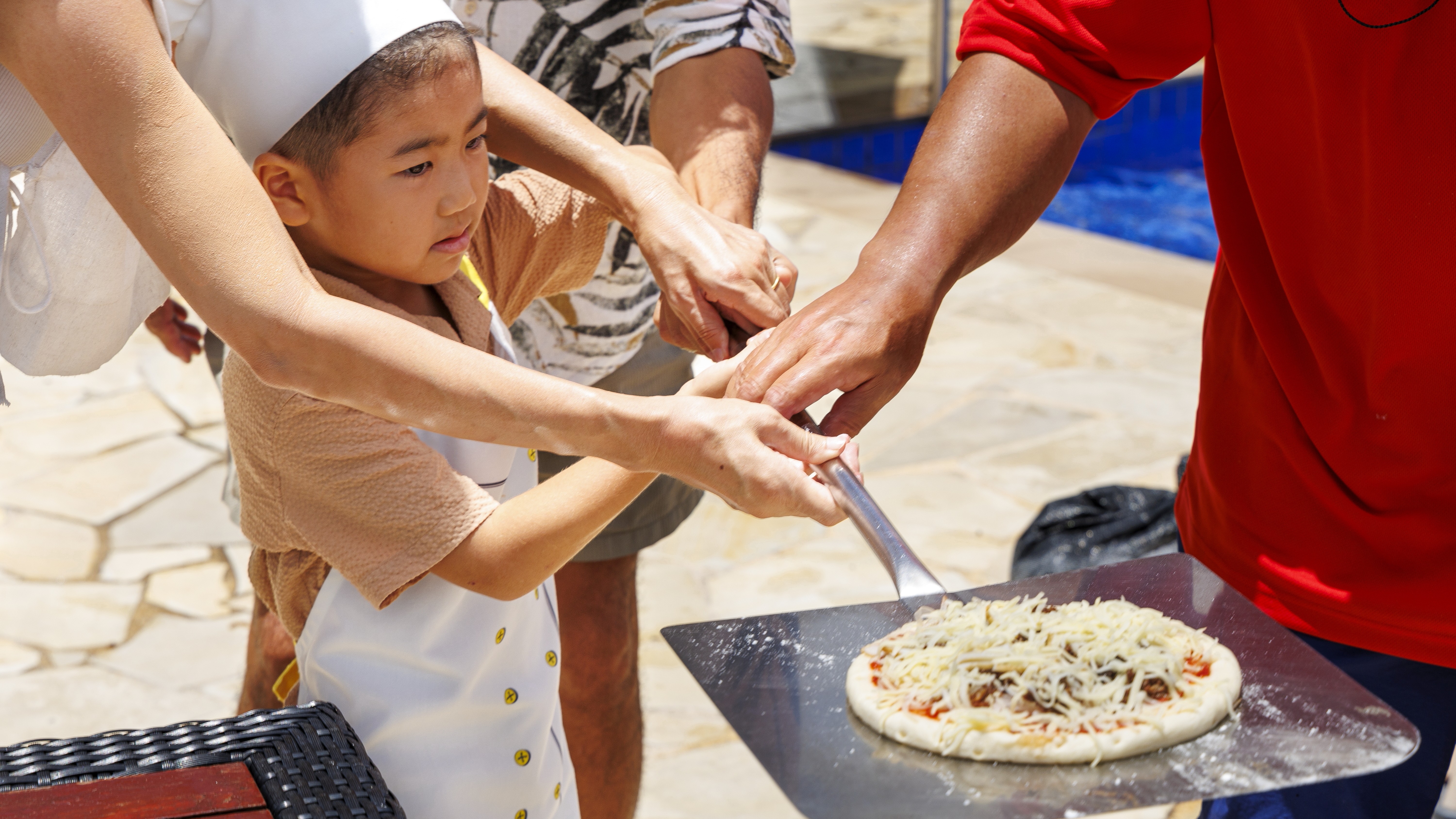 ピザ焼き体験（有料オリジナル屋内アクティビティ）