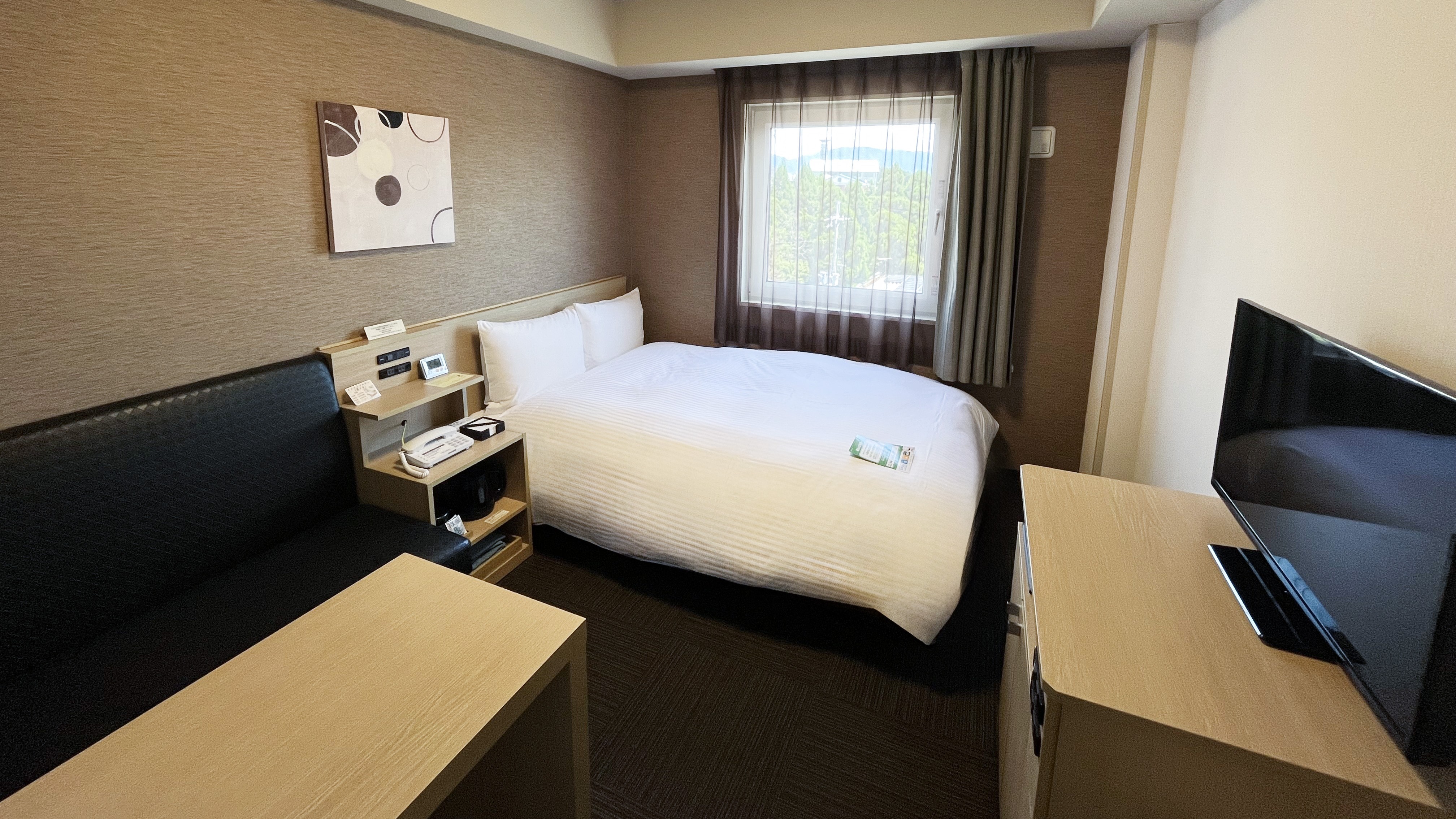 スタンダードセミダブルルーム