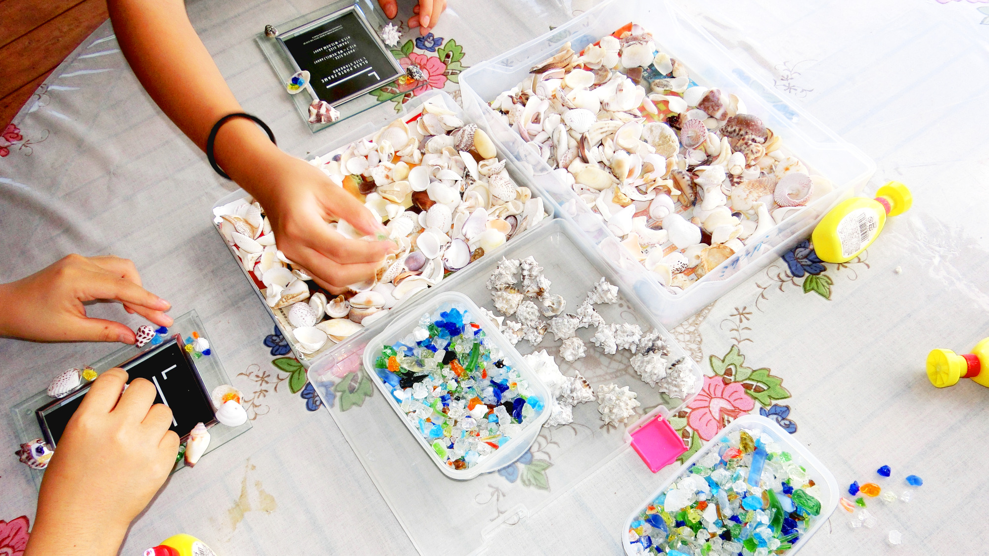 ・フォトフレーム作り体験