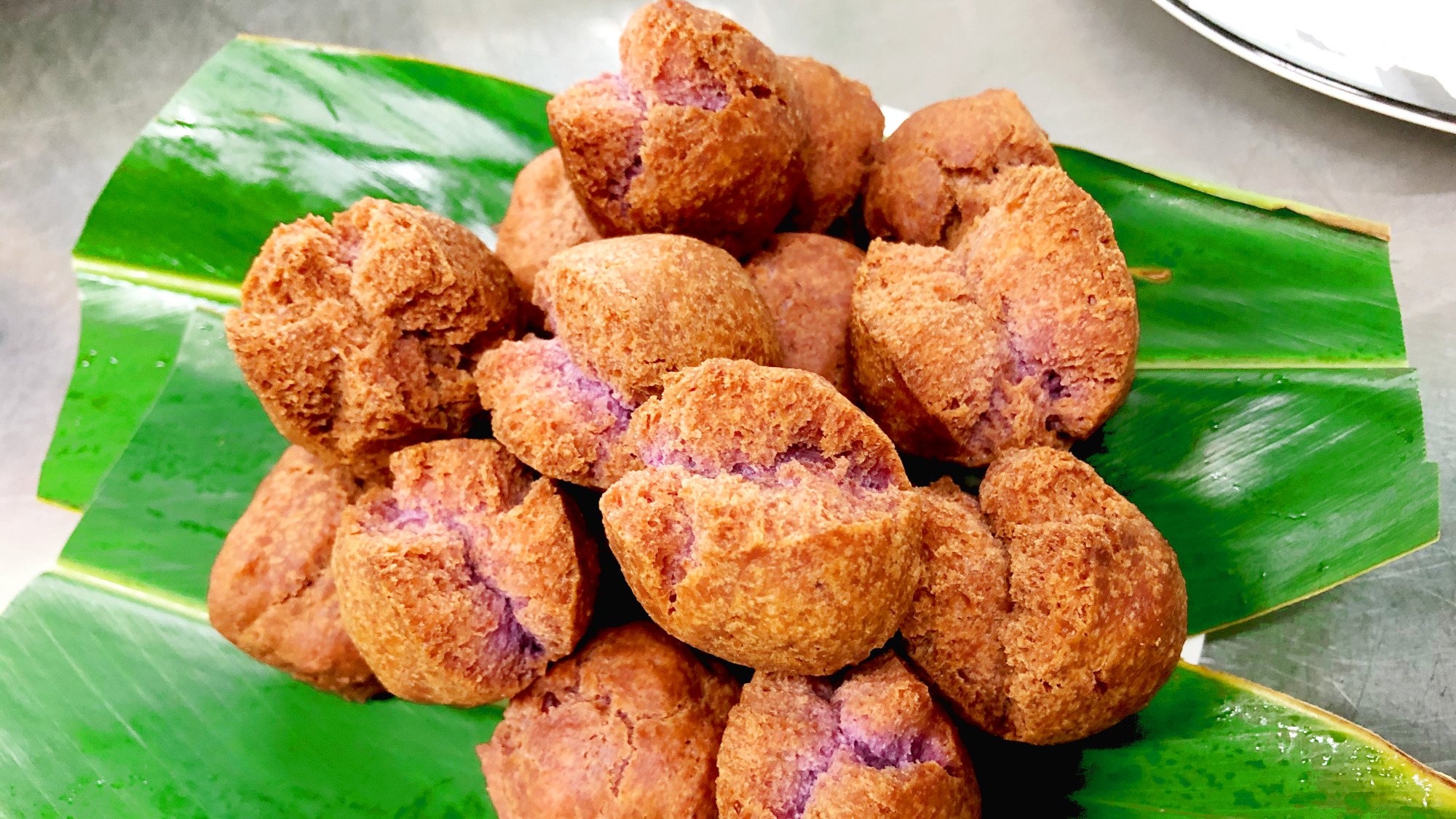 ・皆で作るサーターアンダギー