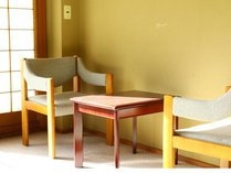 【平日1室19，800円】スキー前泊◎23時チェックイン可＆温泉OK★昭和レトロ素泊まり＜2〜4名＞