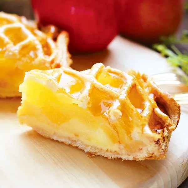 地元の人気店「アップルパイラボ蓼科」の特製スイーツ