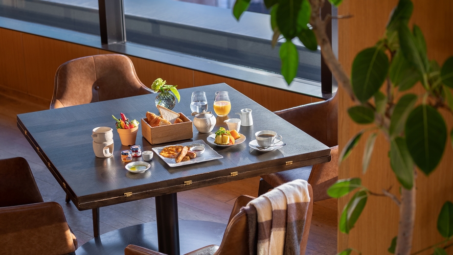 【お日にち限定】ショートSTAY　18：00チェックイン ＜朝食付＞