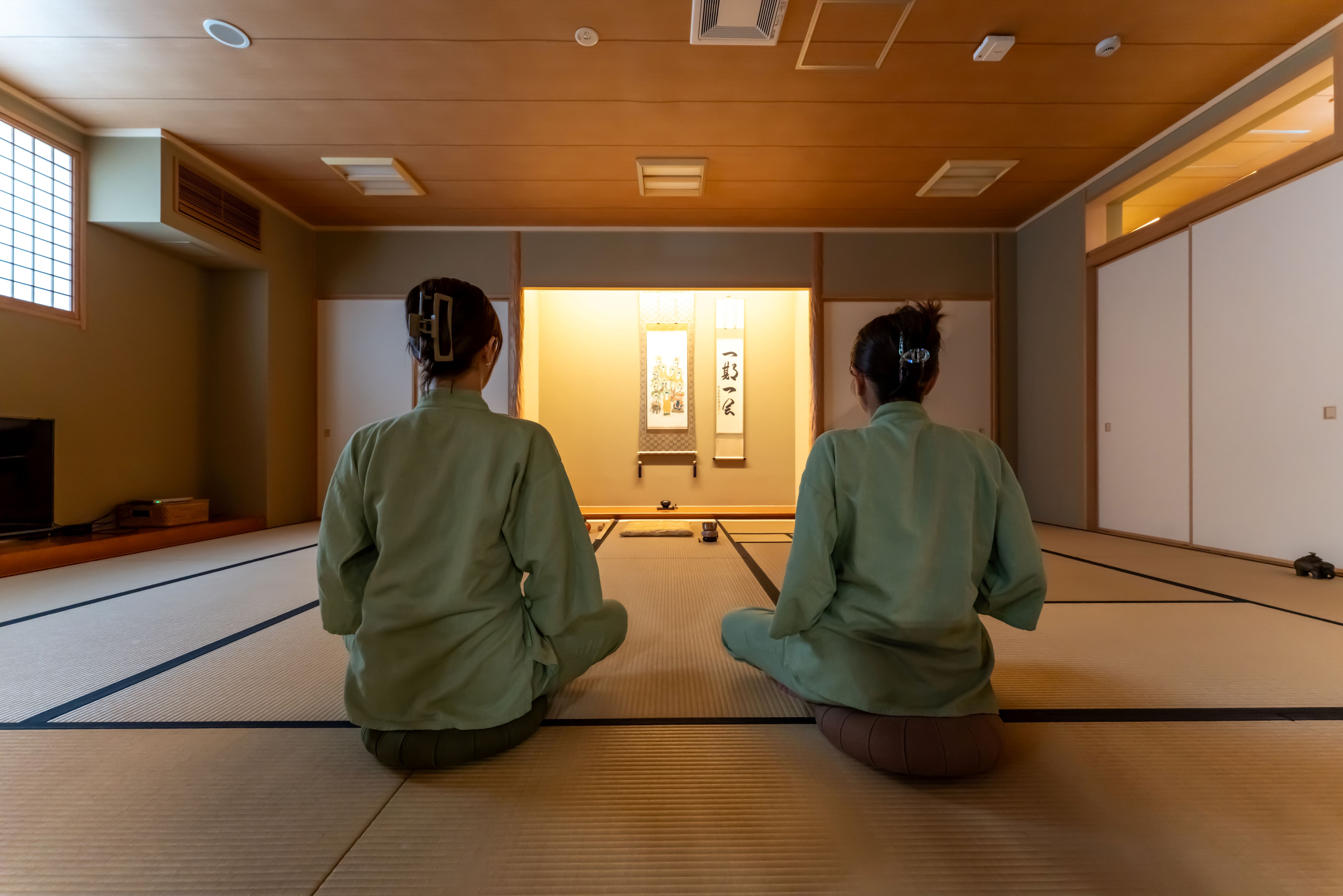 【座禅体験】忙しい毎日に疲れを感じたら、座禅で自分自身を見つめ直してみませんか