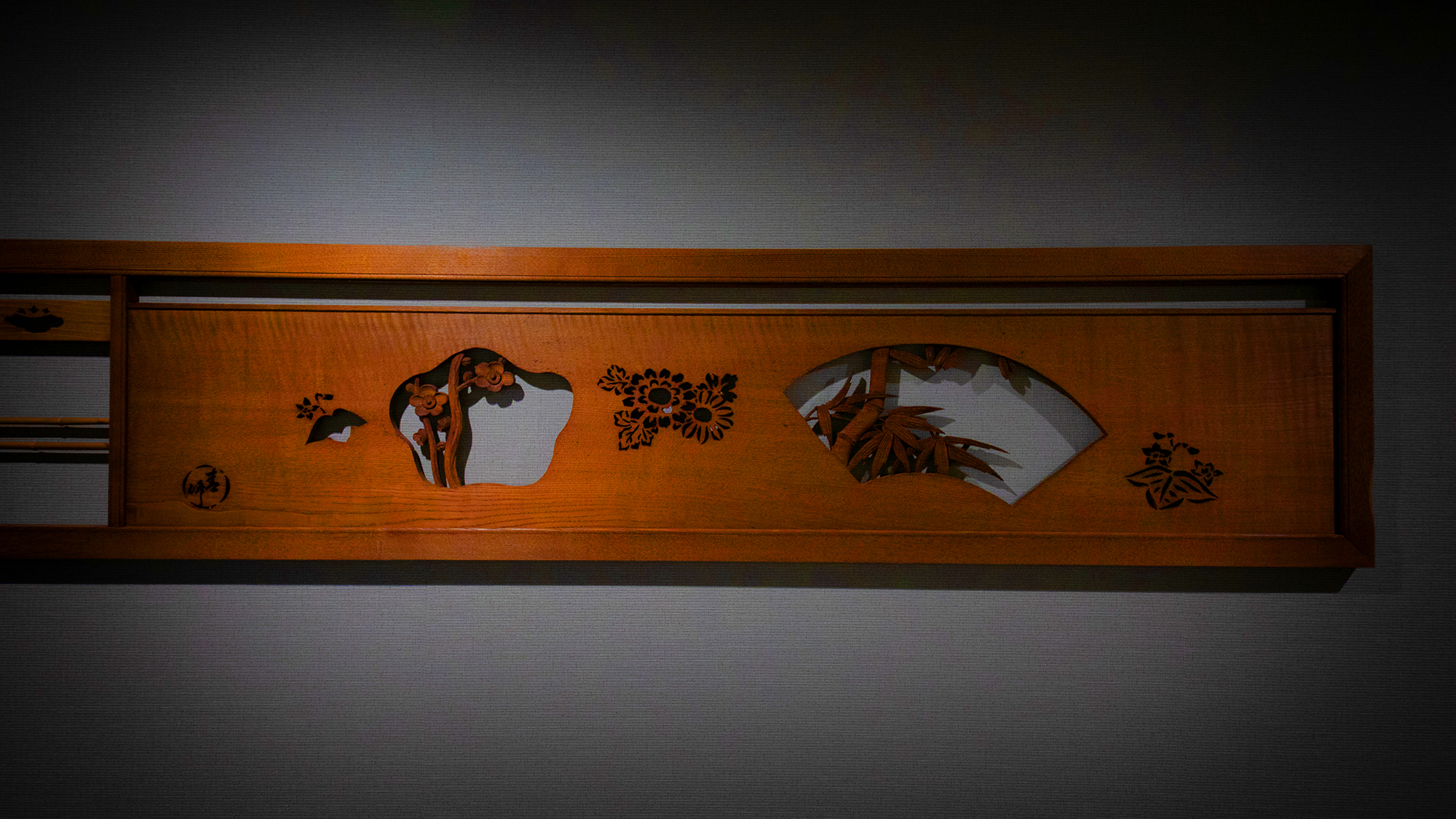 館内のあちこちに、和を感じる装飾を散りばめております