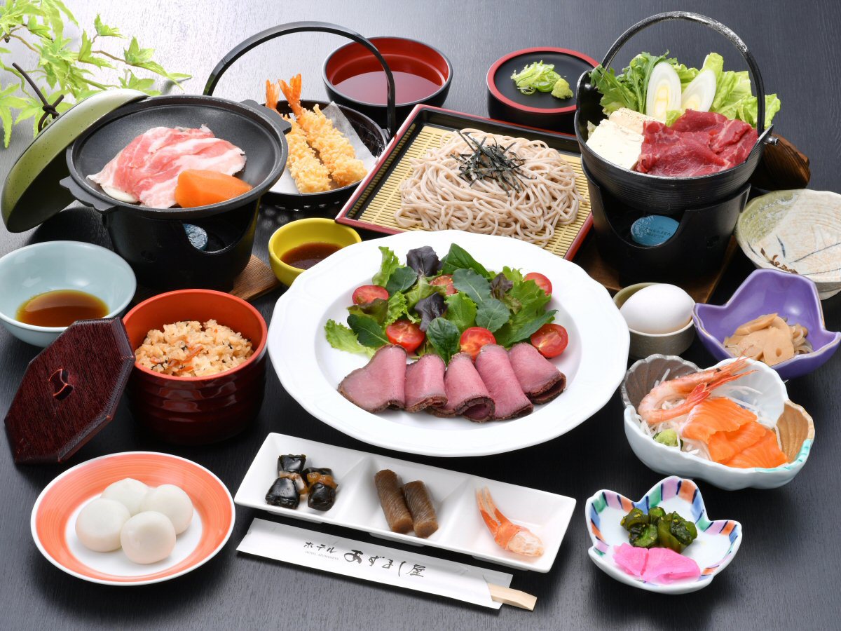【夕食グレードアップ】すき焼き（ご当地黒毛和牛）、ローストビーフの和食膳【2食付き】※5/10〜