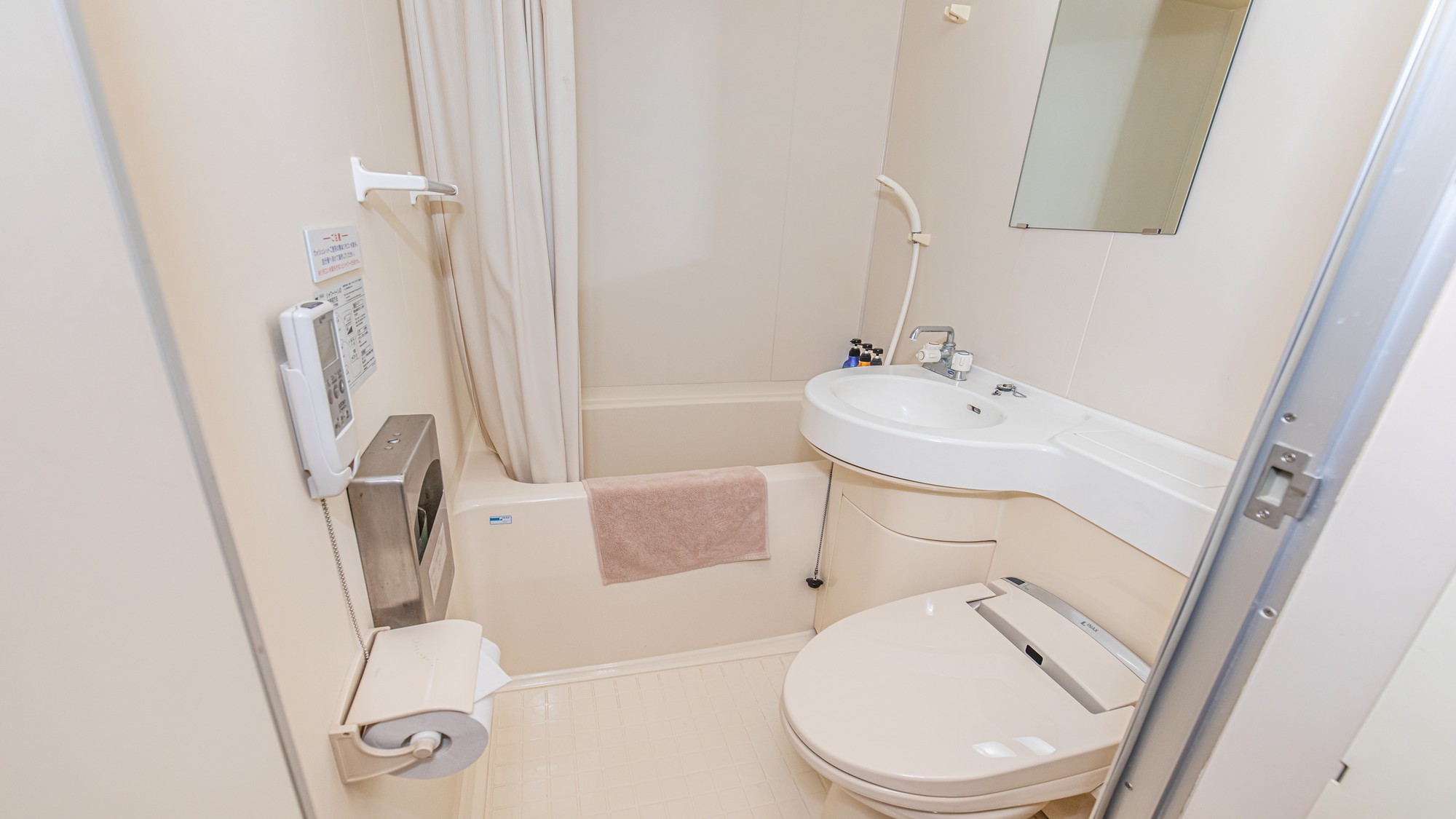 客室のバス・トイレ
