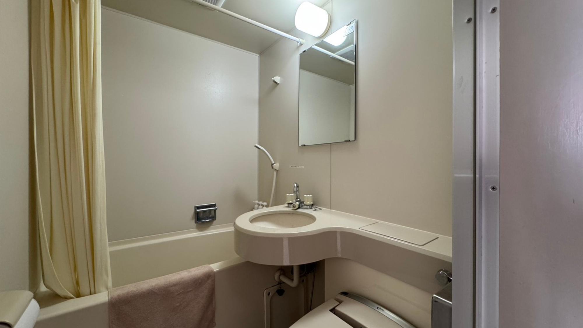 【客室一例】各種アメニティも完備