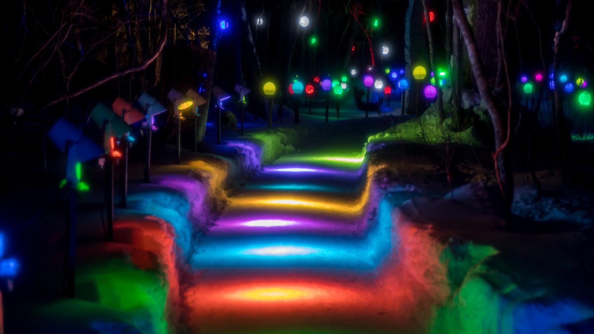 【十和田湖FeStaLuCe】十和田湖畔で開催されるイルミネーションイベントです。