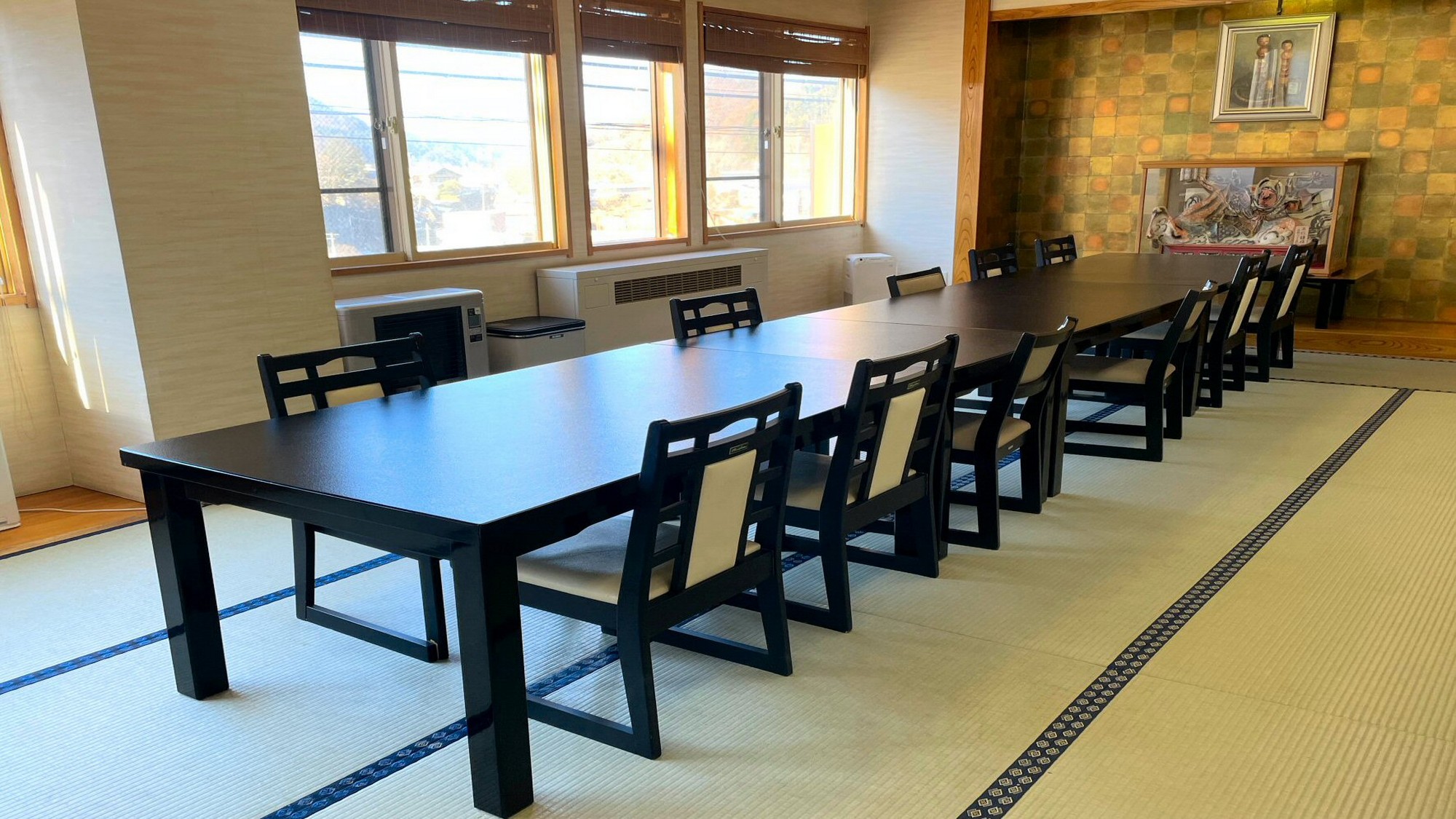 落ち着いた和の空間で、大切な時間をお過ごしください。