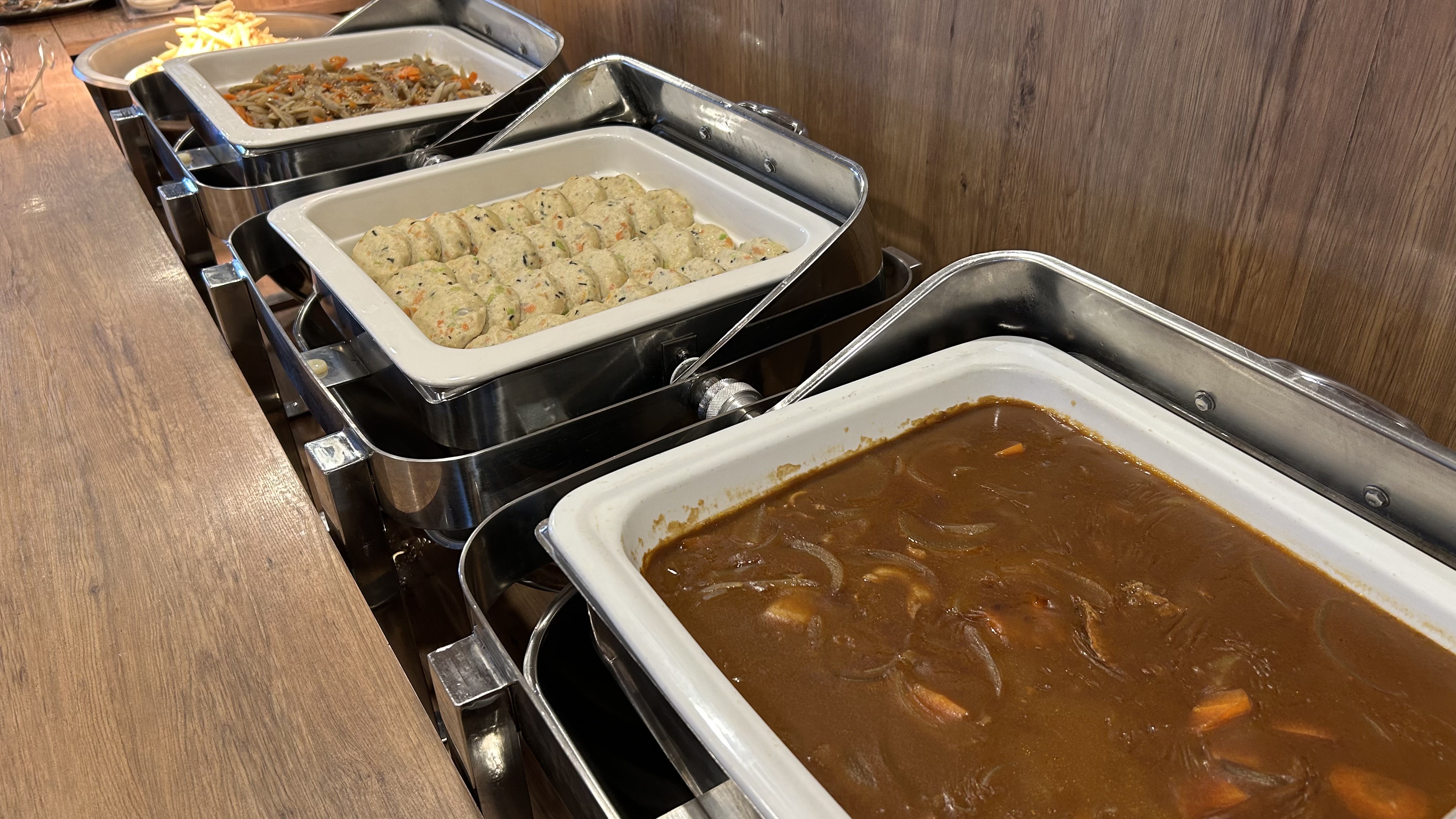 朝食バイキング（一例）