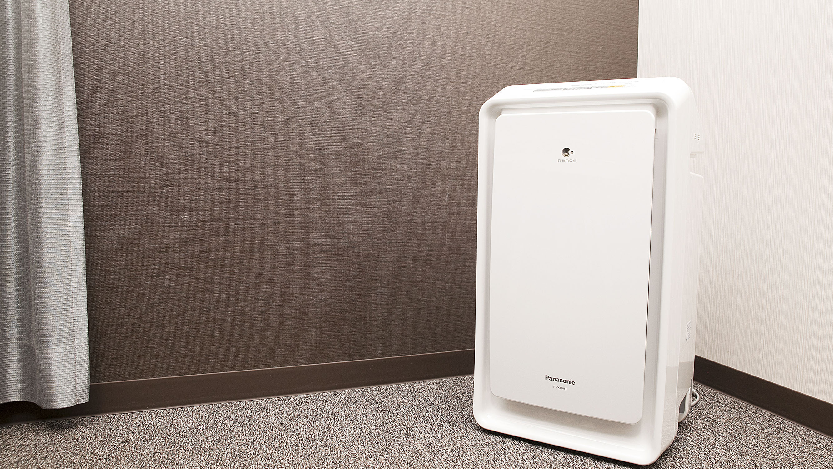 加湿機能付き空気清浄機（禁煙室のみ）