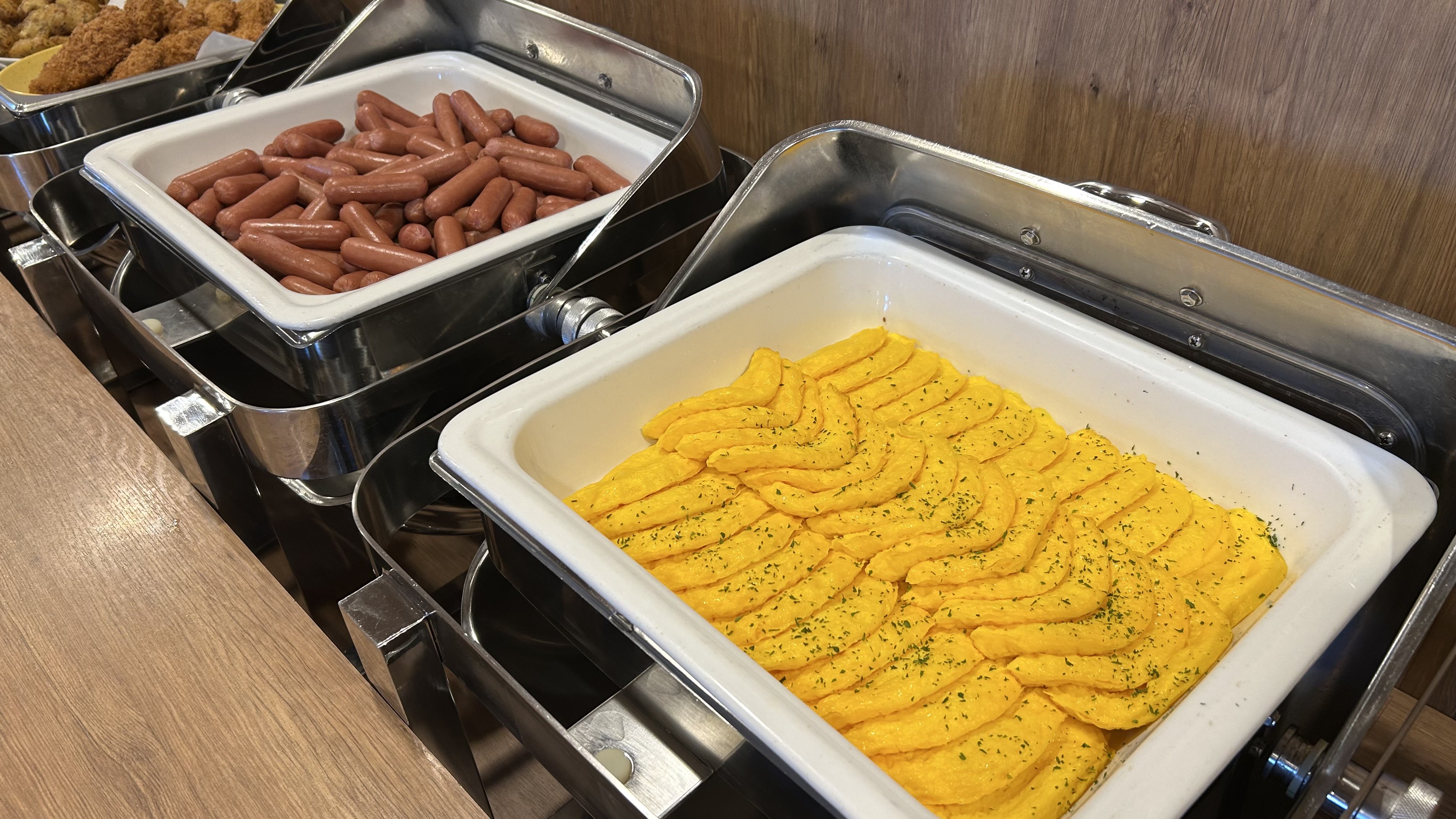 朝食バイキング（一例）