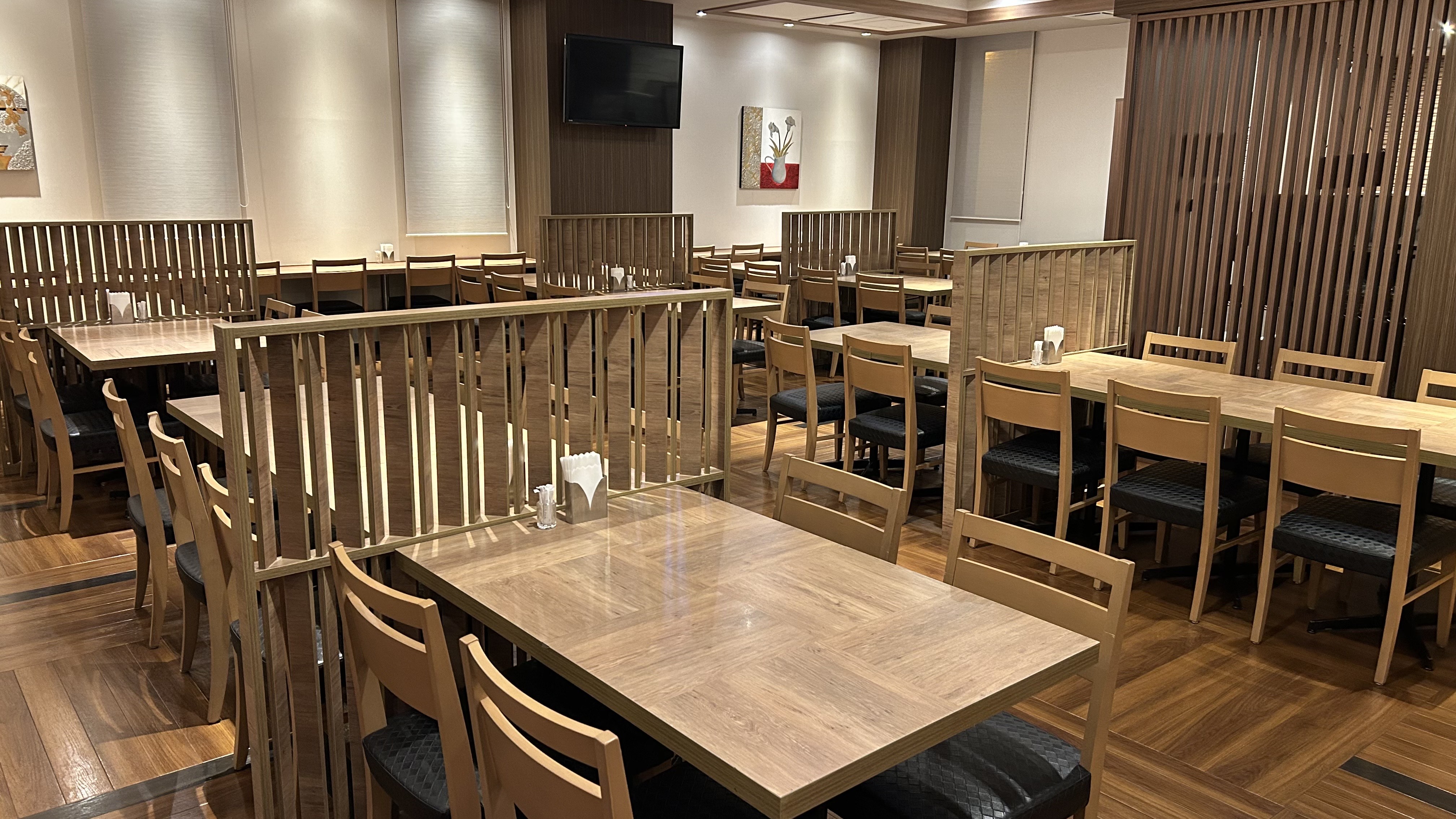 レストラン客席