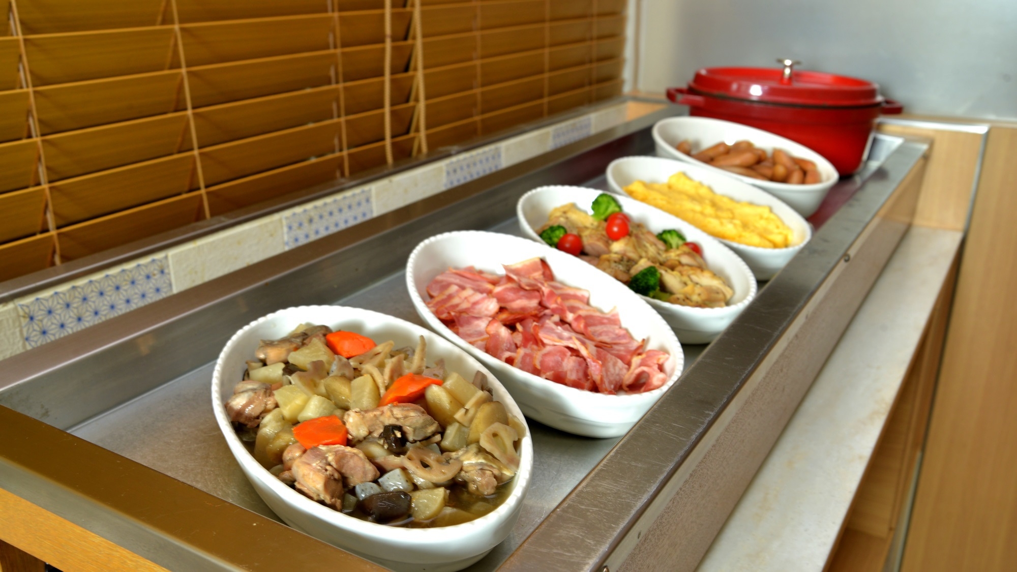 【部屋タイプおまかせ】お日にち限定！早い者勝ち！朝食無料プラン（朝食）