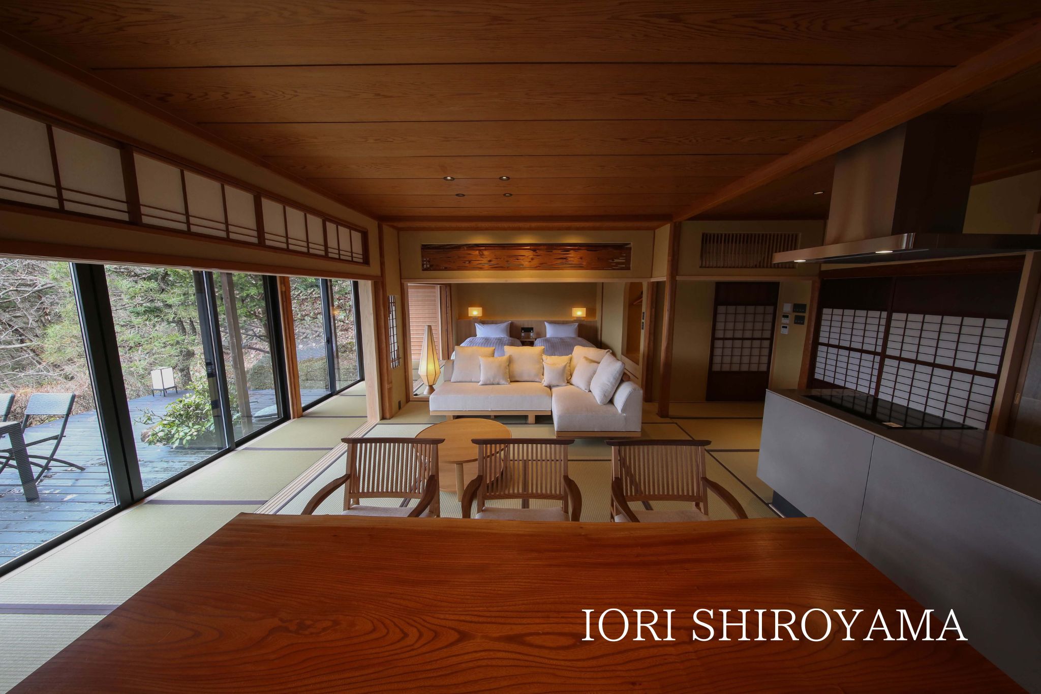 【朝食付き】IORI SHIROYAMA（露天風呂付）眺望抜群×古い街並み徒歩6分/別荘一棟貸し