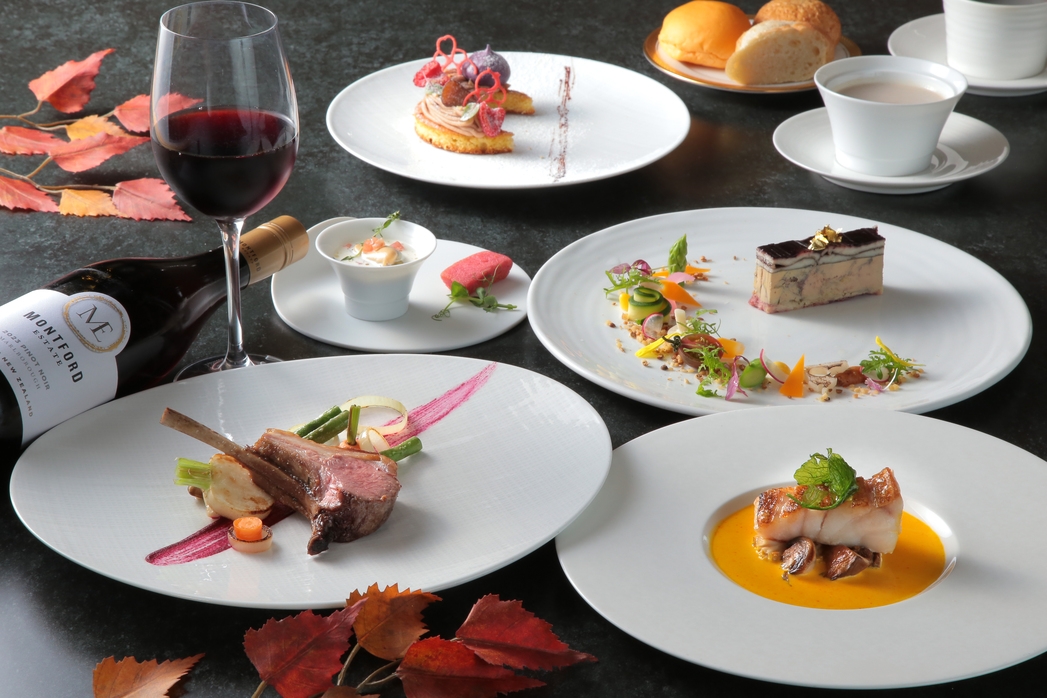 【楽天ポイント倍率アップ】【夕食グレードアップ】本格フランス料理「プラチナステイ」プラン