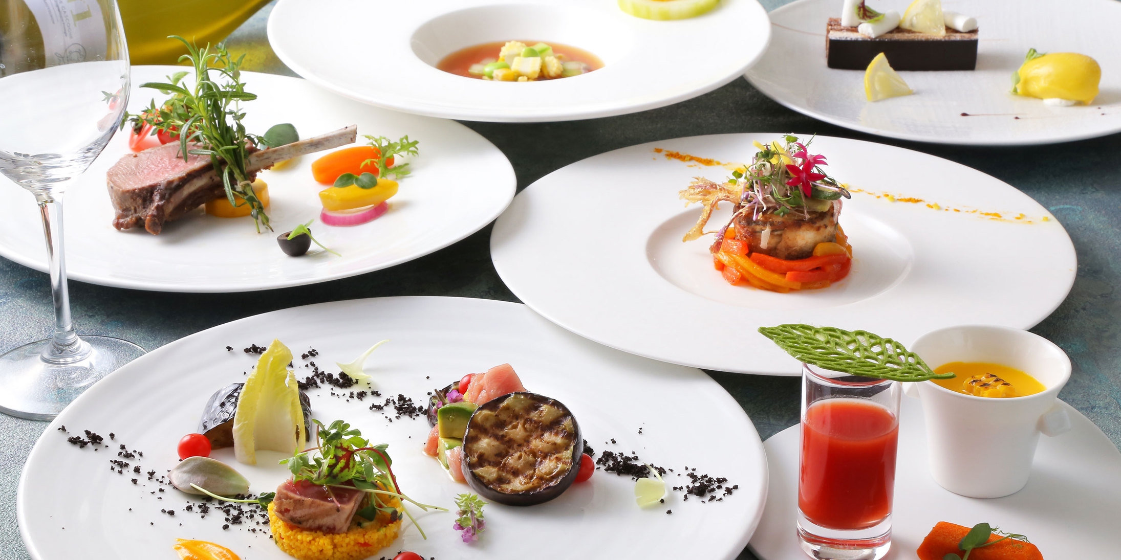 【楽天ポイント倍率アップ】【夕食グレードアップ】本格フランス料理「プラチナステイ」プラン