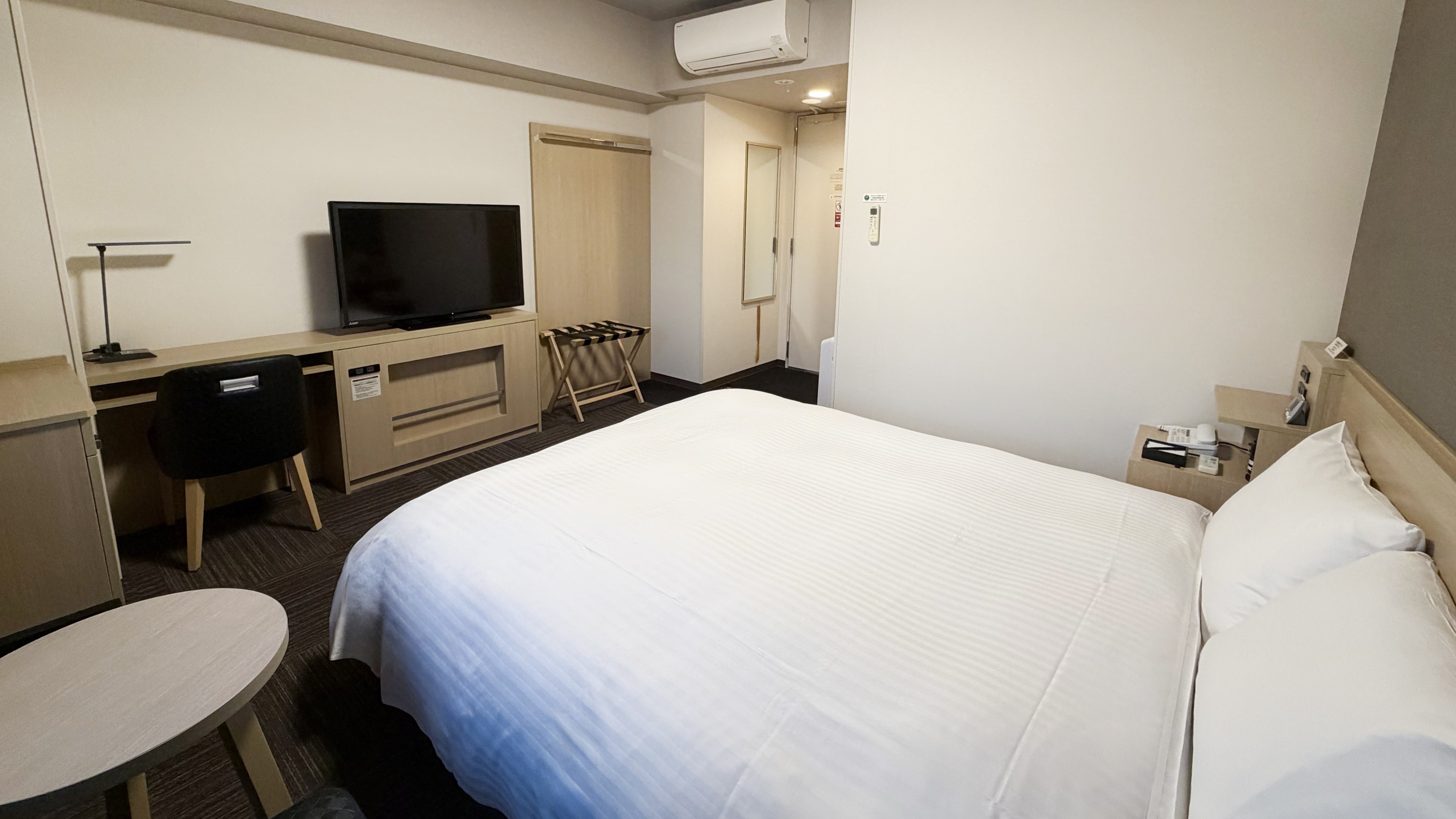 スタンダードダブルルーム2