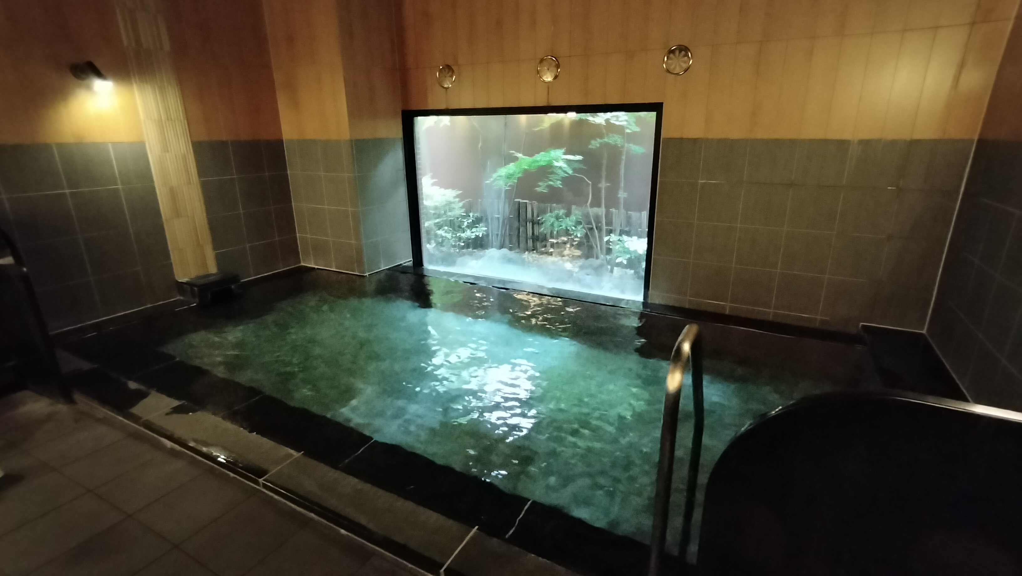 男性大浴場