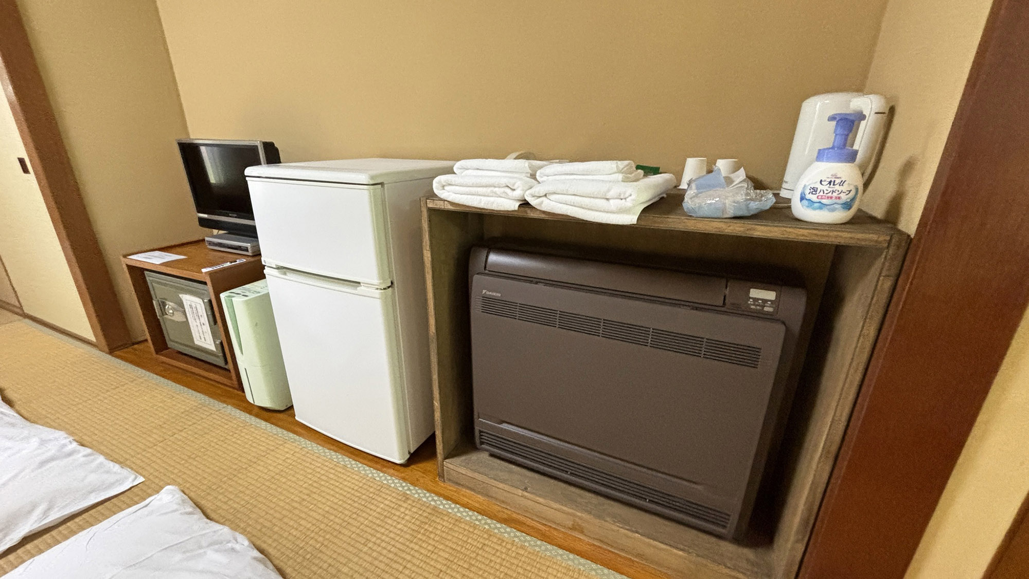 ・【和室7.5畳】タオル・ハンドソープ・ケトルなどをご用意致しております