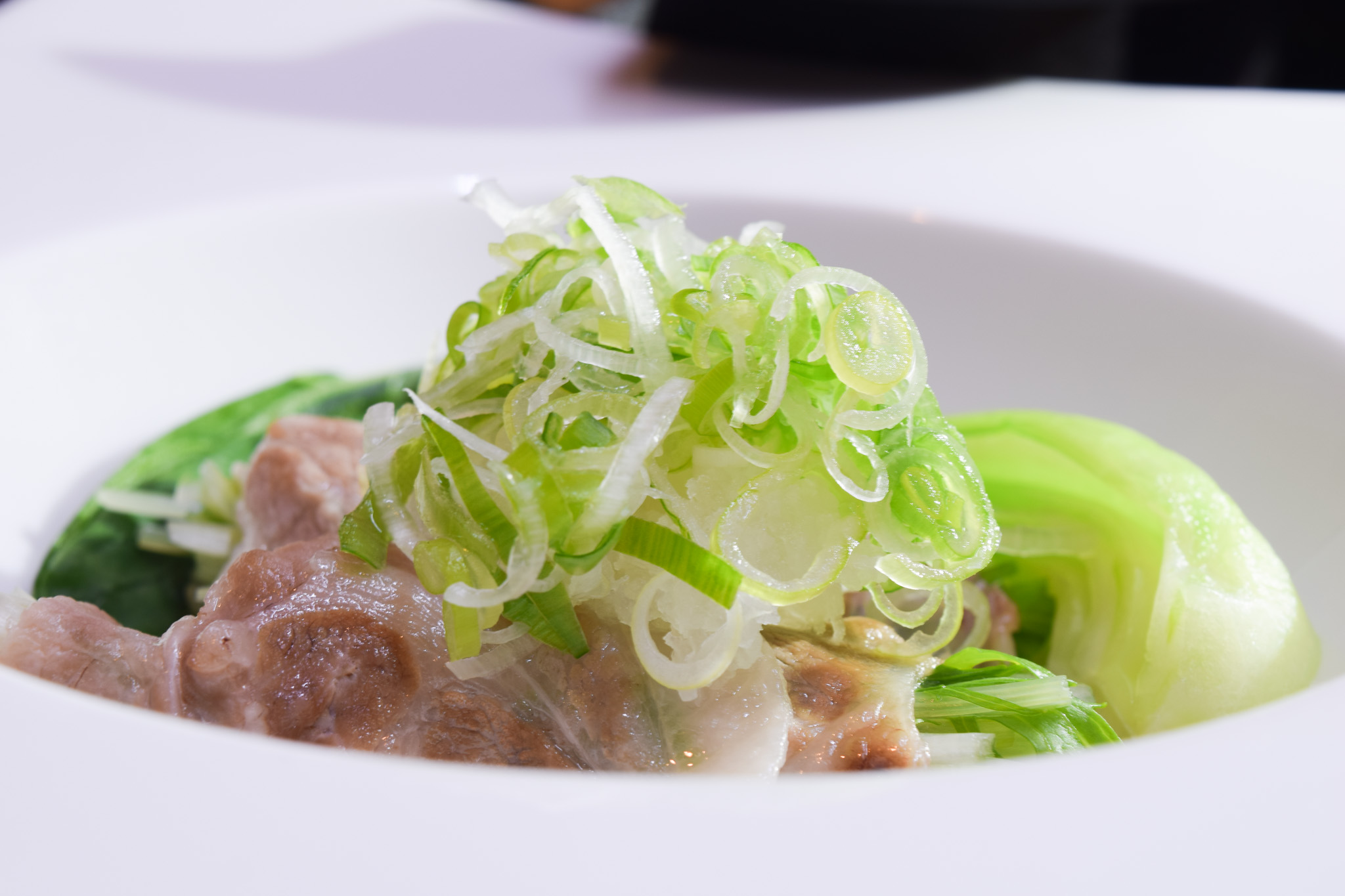 豚肉のネギ添え
