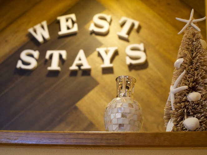 【フレグランスランプの香りがお客様の「West Stays Life」へと導いてくれます。