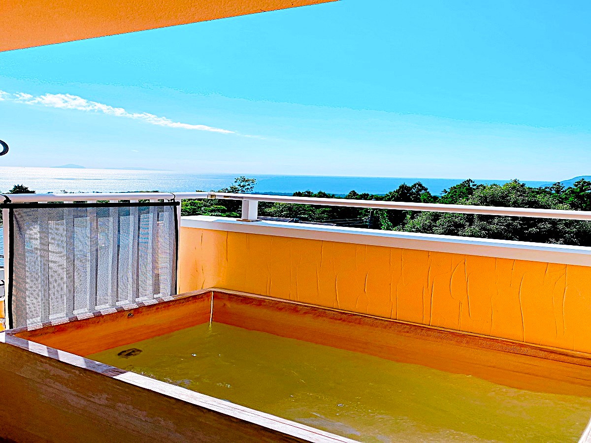 ☆ RooM 4 ☆　【客室露天風呂「ひのき」タイプ】