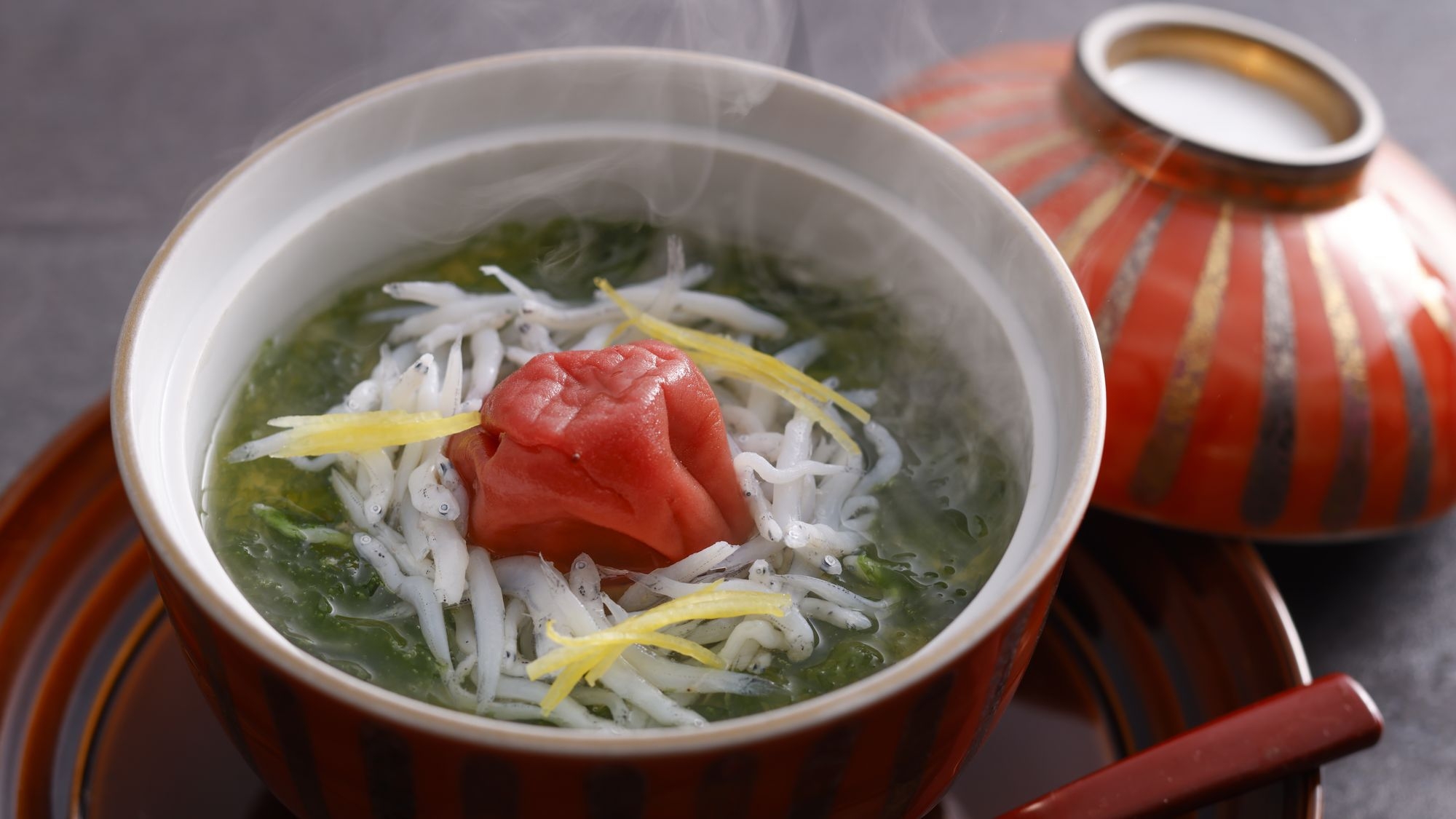 【季節の会席】熊野牛炙り焼きと勝浦漁港生まぐろ会席