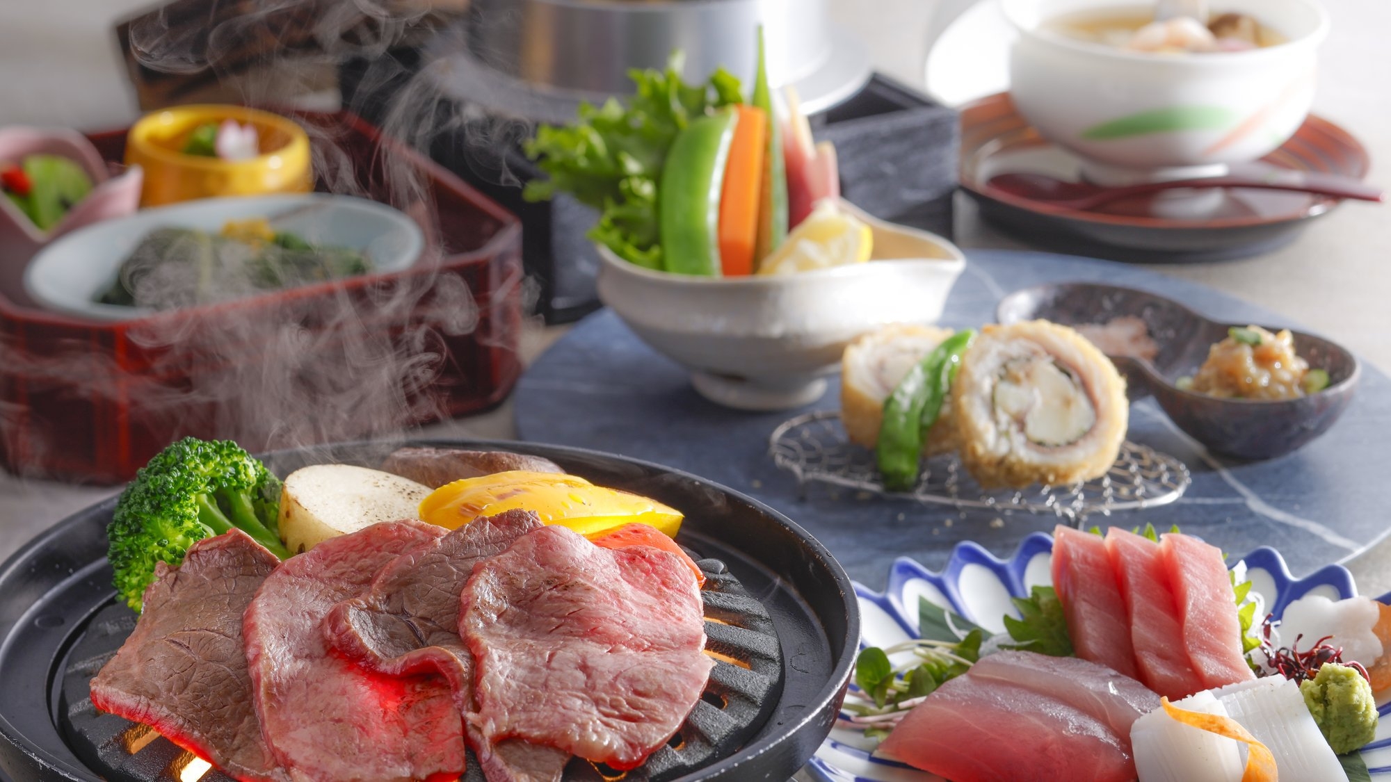 【季節の会席】熊野牛炙り焼きと勝浦漁港生まぐろ会席