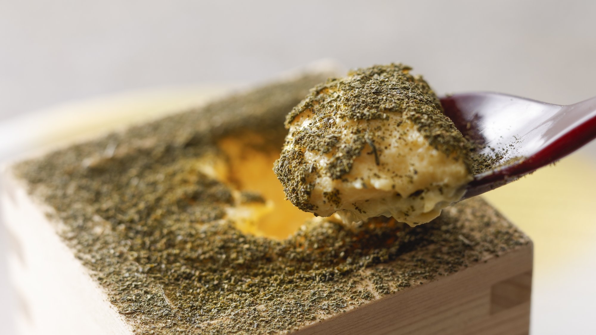 【土地の恵み会席】熊野牛すき焼きと勝浦漁港鮮魚のお造り食べ比べ会席