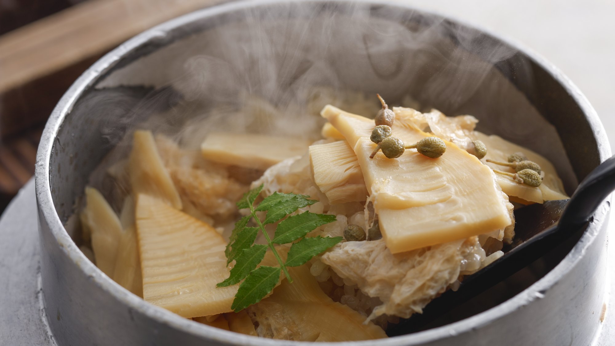 【季節の会席】春(2026年3月～5月)食事　竹の子釜飯