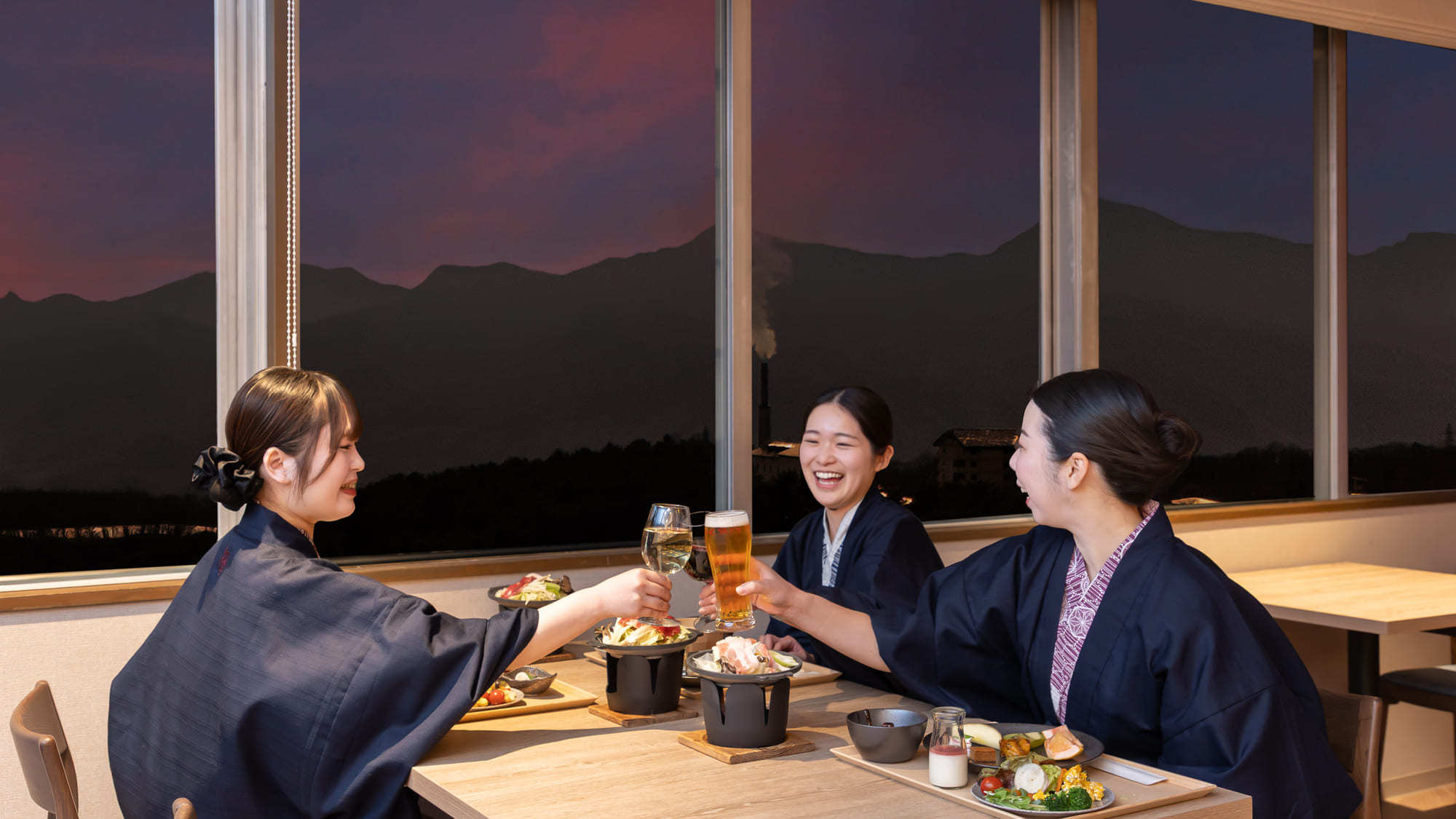 【2025.12.25リブランドOPEN】最上階の展望レストランでぐんま美味饗宴ビュッフェ＜2食付＞