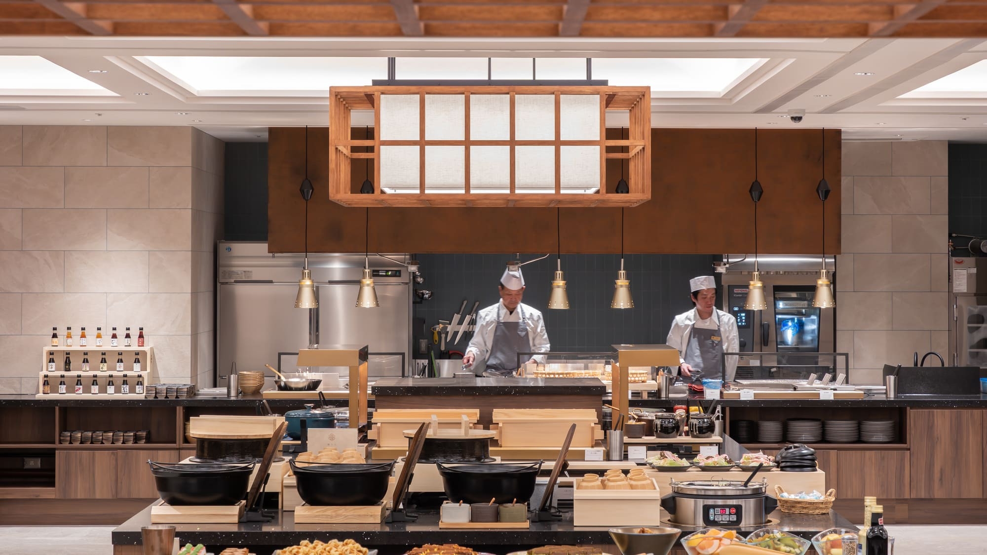 【かに食べ放題】12/25リブランドオープン！群馬ビュッフェと万代鉱源泉をかけ流しでご堪能＜2食付＞
