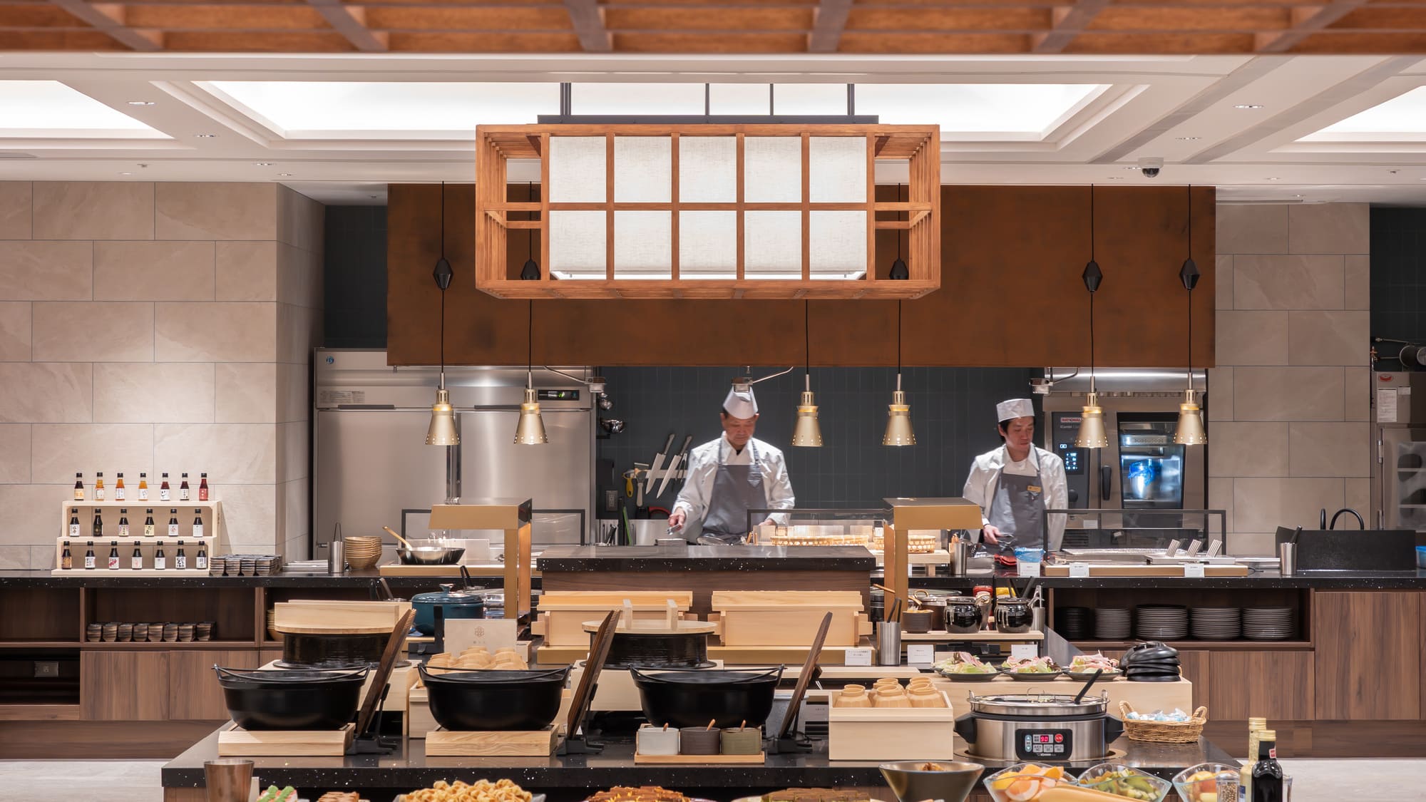 朝夕ともに地元食材をふんだんに使ったビュッフェをお楽しみください