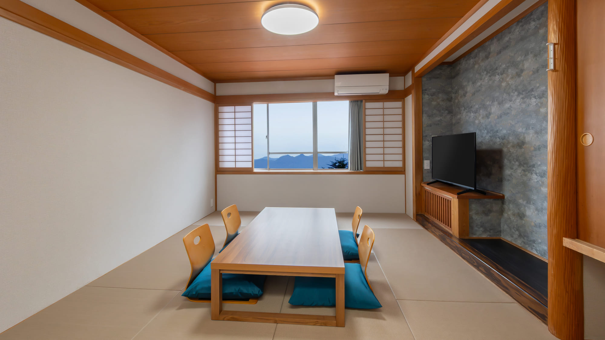 ＜2025年12月リニューアル＞和室（10畳+8畳）バス無し 独立した2つの和室を備えたお部屋