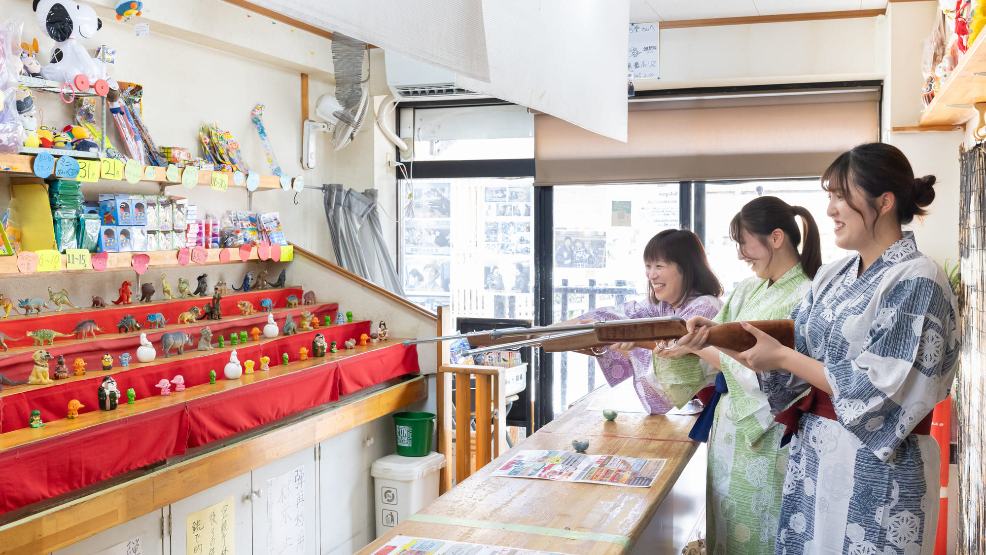 【射的本舗まんだら堂】温泉娯楽の王道でもある懐かしい射的！