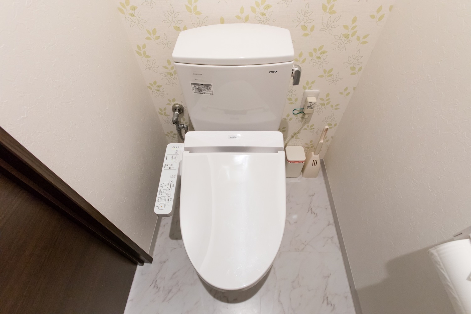 【バス・トイレ別】家電付き♪アメリカンビレッジ徒歩8分【素泊まり】