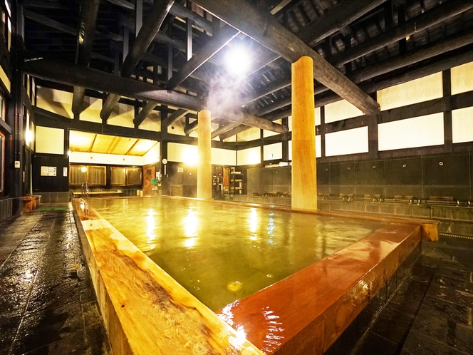 三笠天然温泉　太古の湯に　2017年　　6/16 新しいホテルが新規OPEN！！