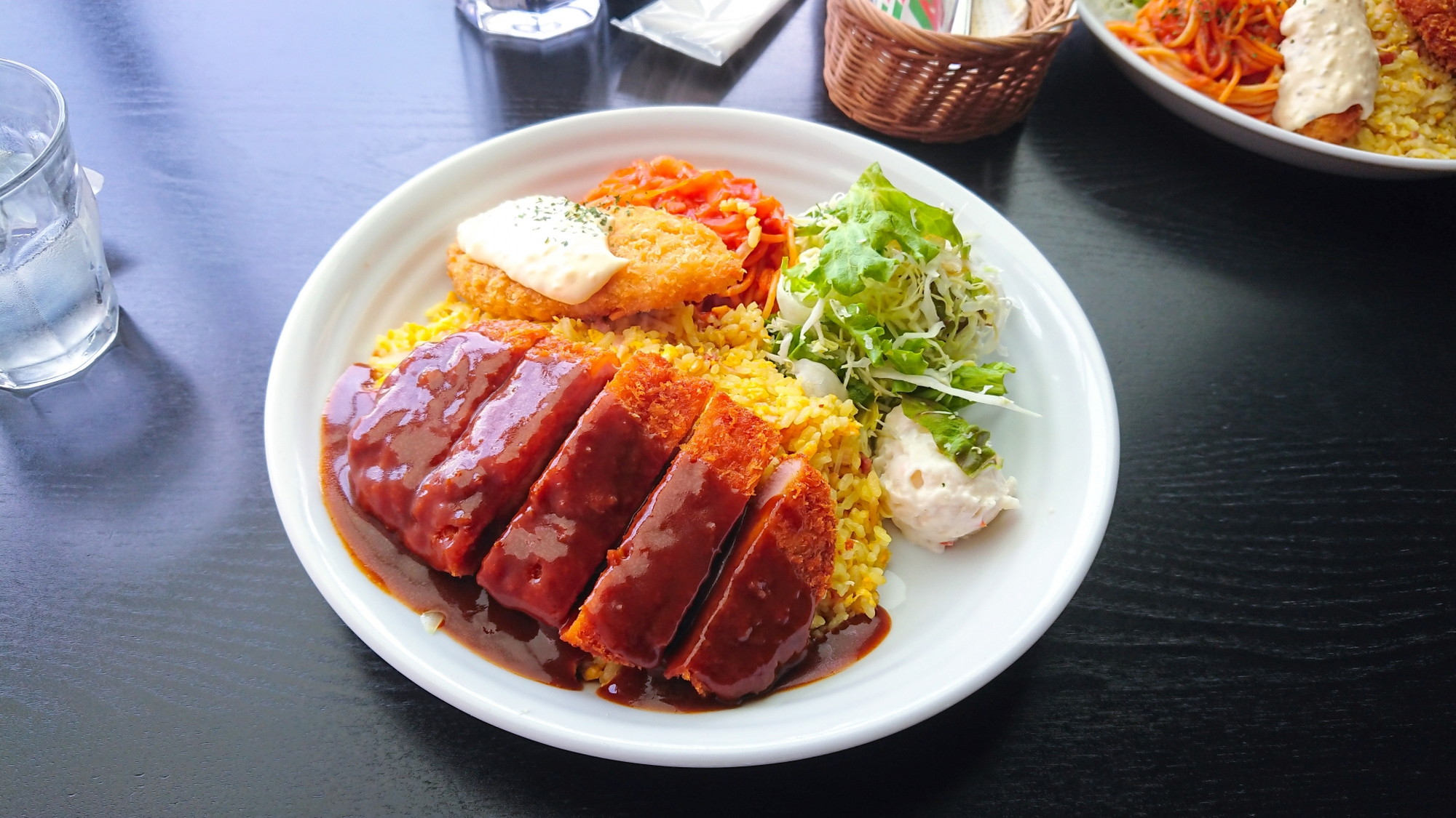 【長崎グルメ】長崎のご当地グルメトルコライス。ぜひ長崎の味をお楽しみください。